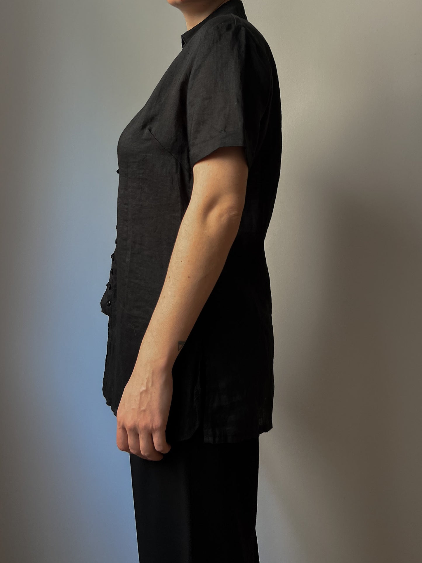 Pure linen black shirt