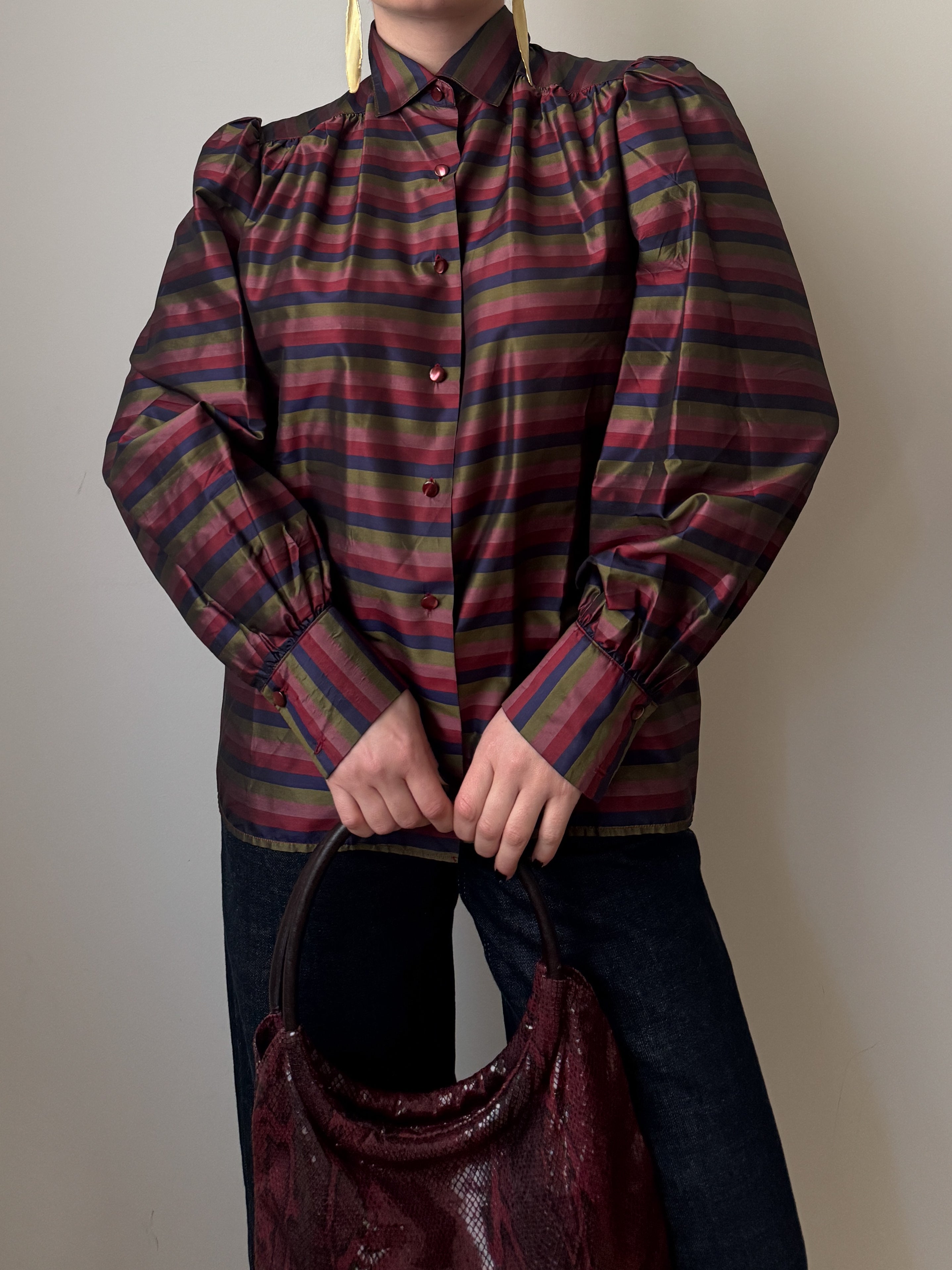 Blusa sartoriale vintage in shantung di seta a righe