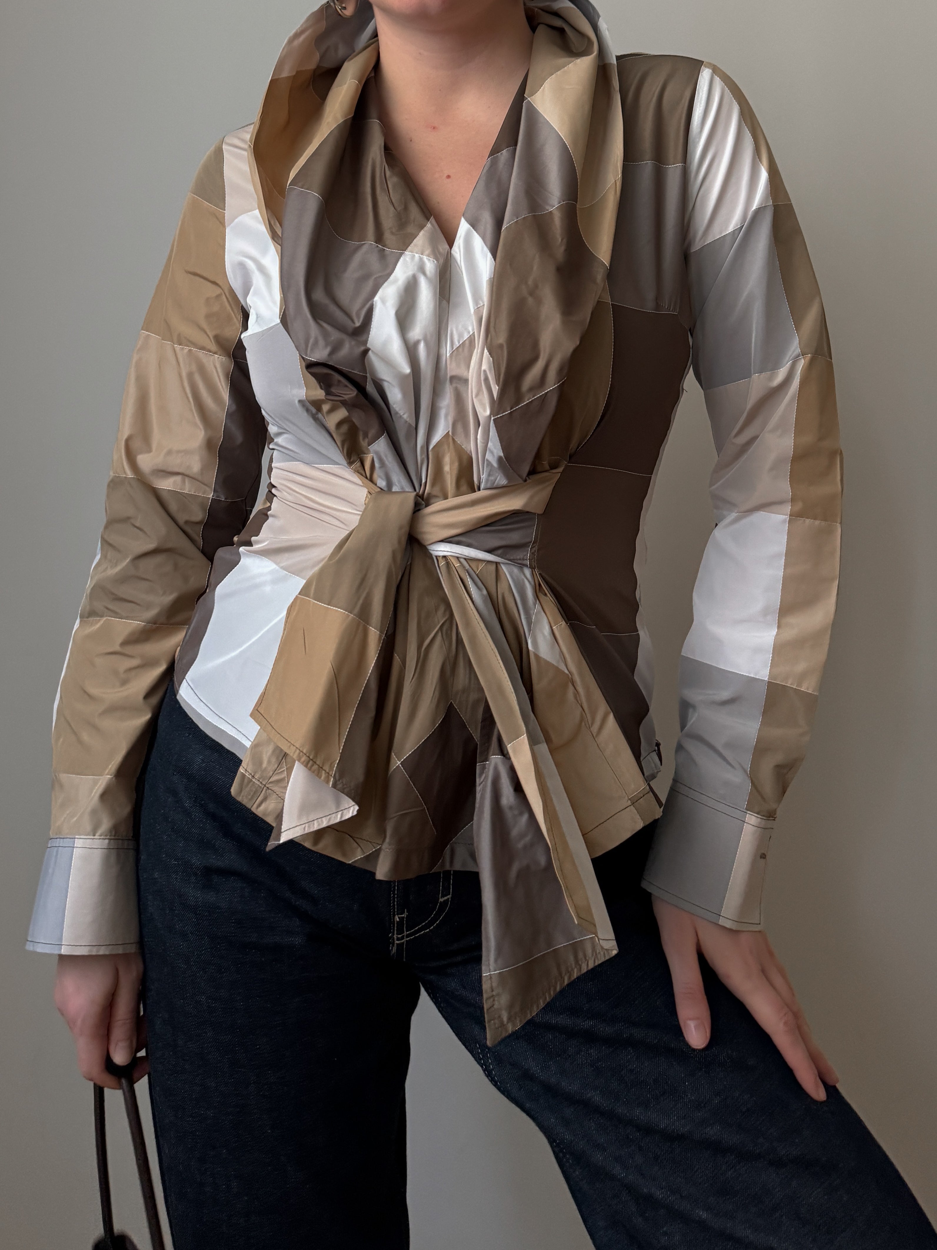 Lightweight technical fabric blouse