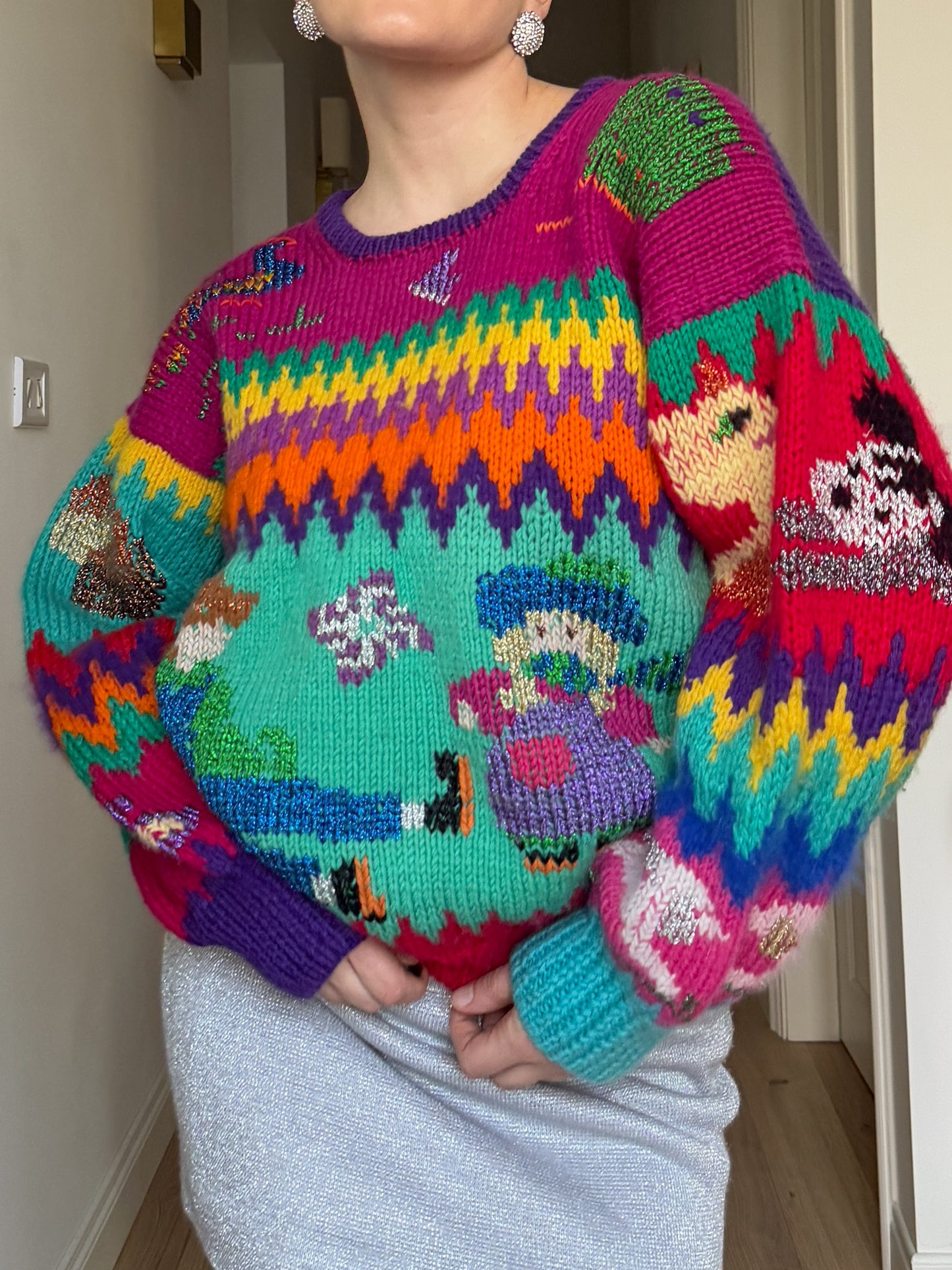 Pure wool embroidered pull