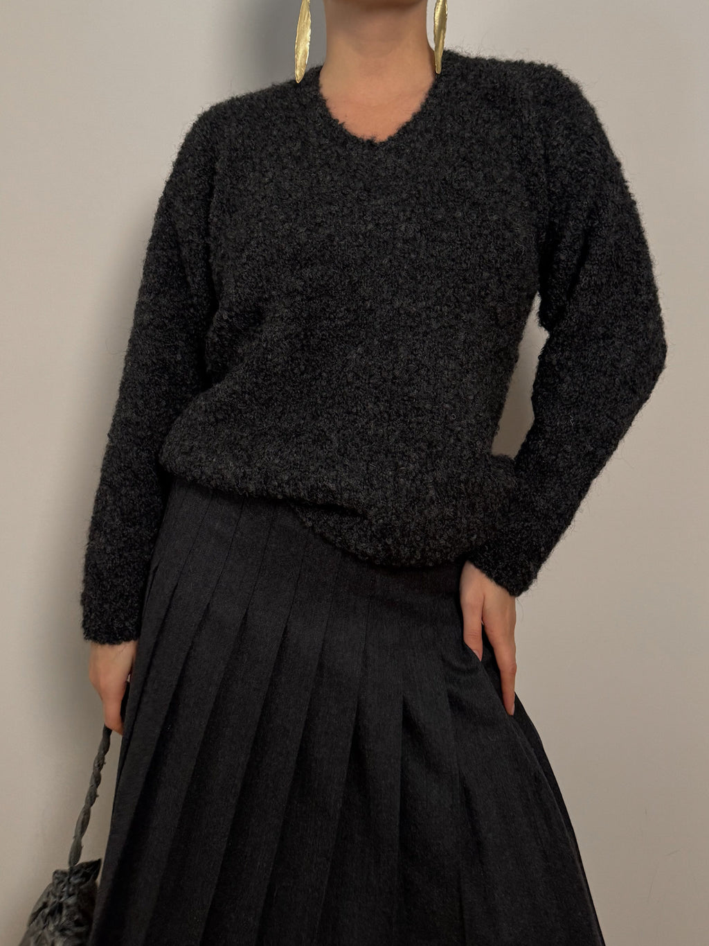 Bouclé wool anthracite pull