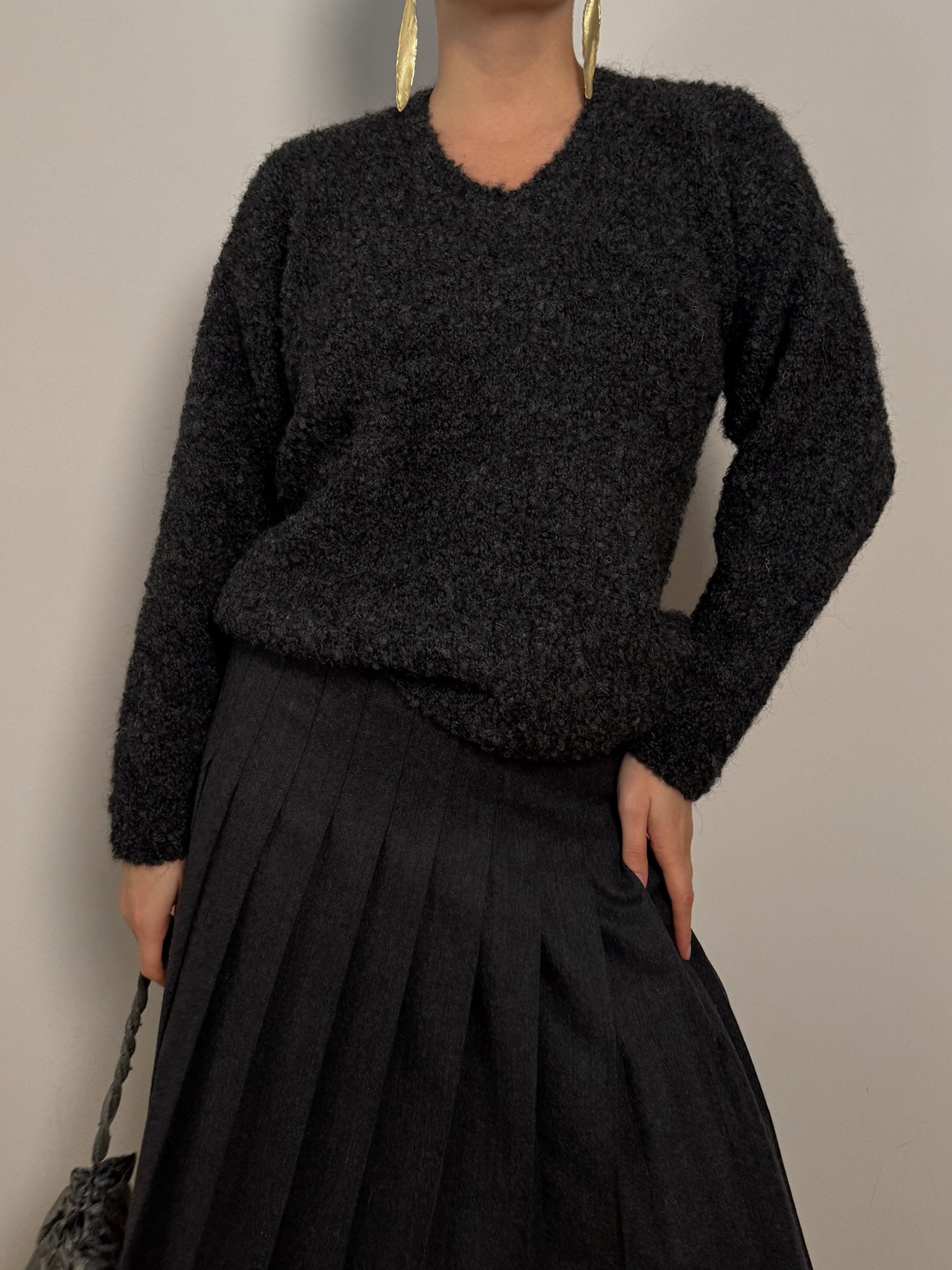 Bouclé wool anthracite pull