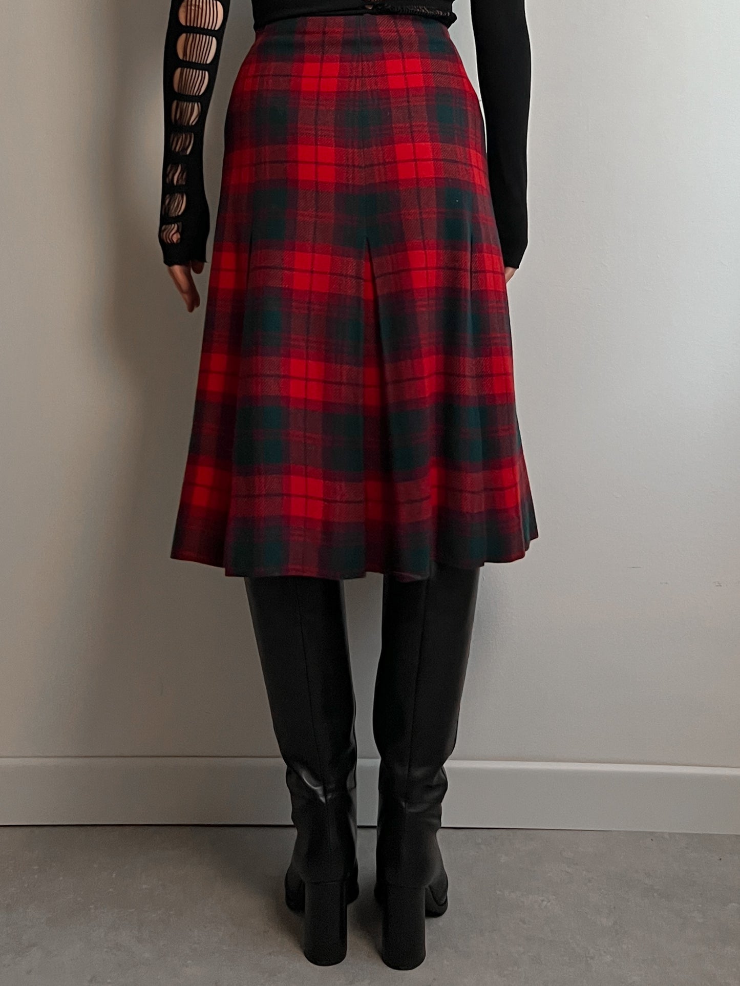 Pure wool pleated tartan skirt