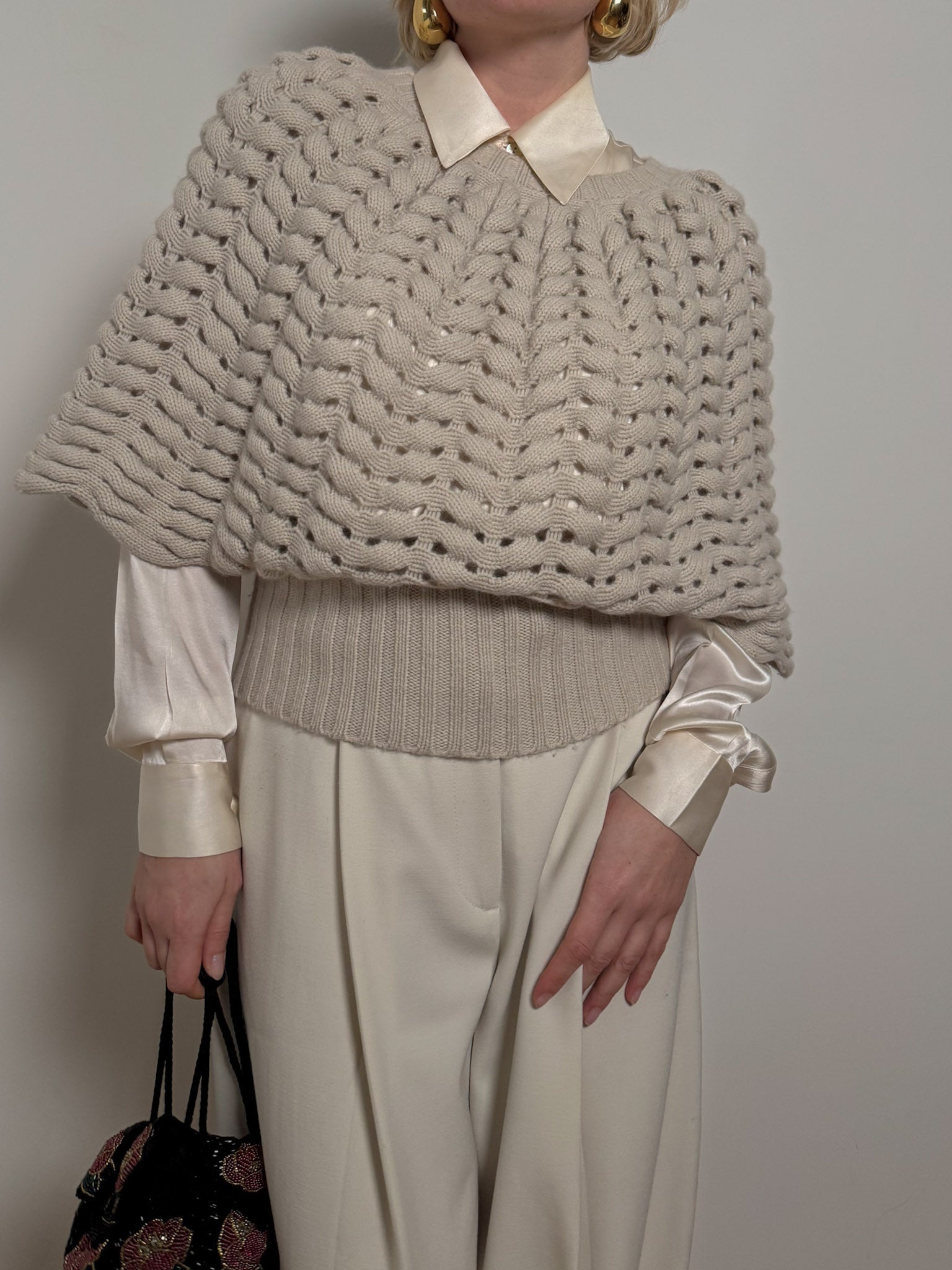Pure wool sand pull