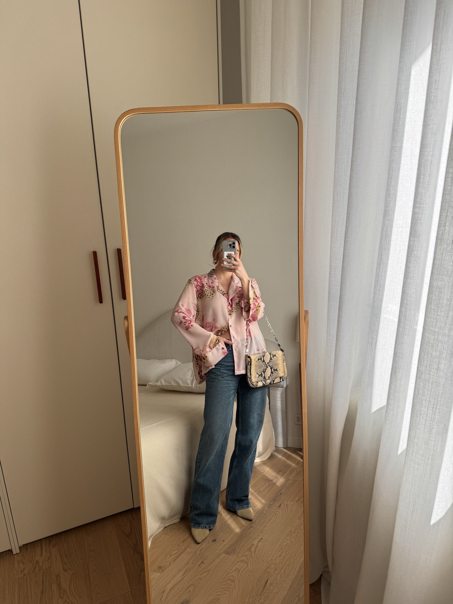 Viscose pink animalier shirt