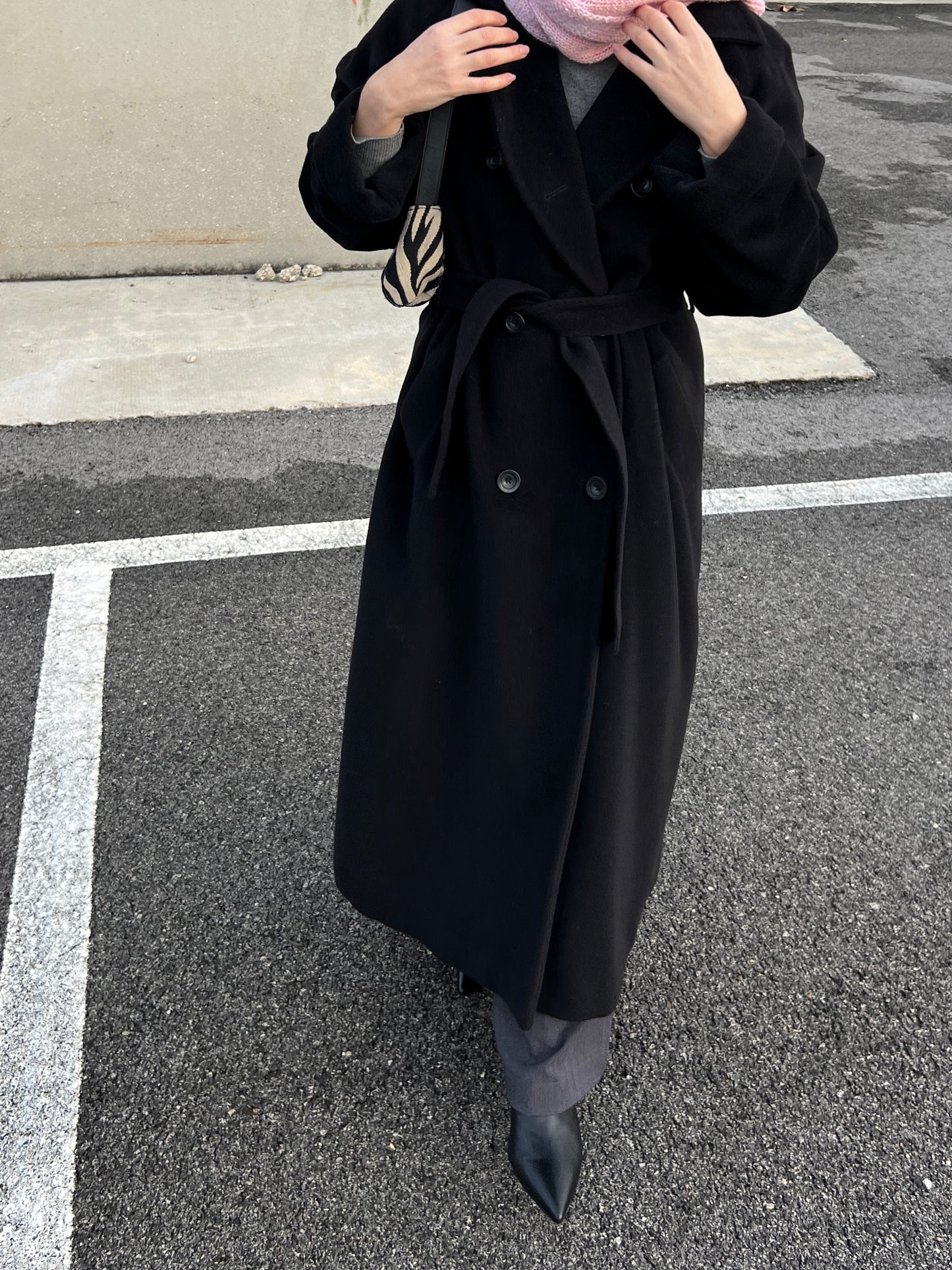 Max Mara wool and cashmere black coat