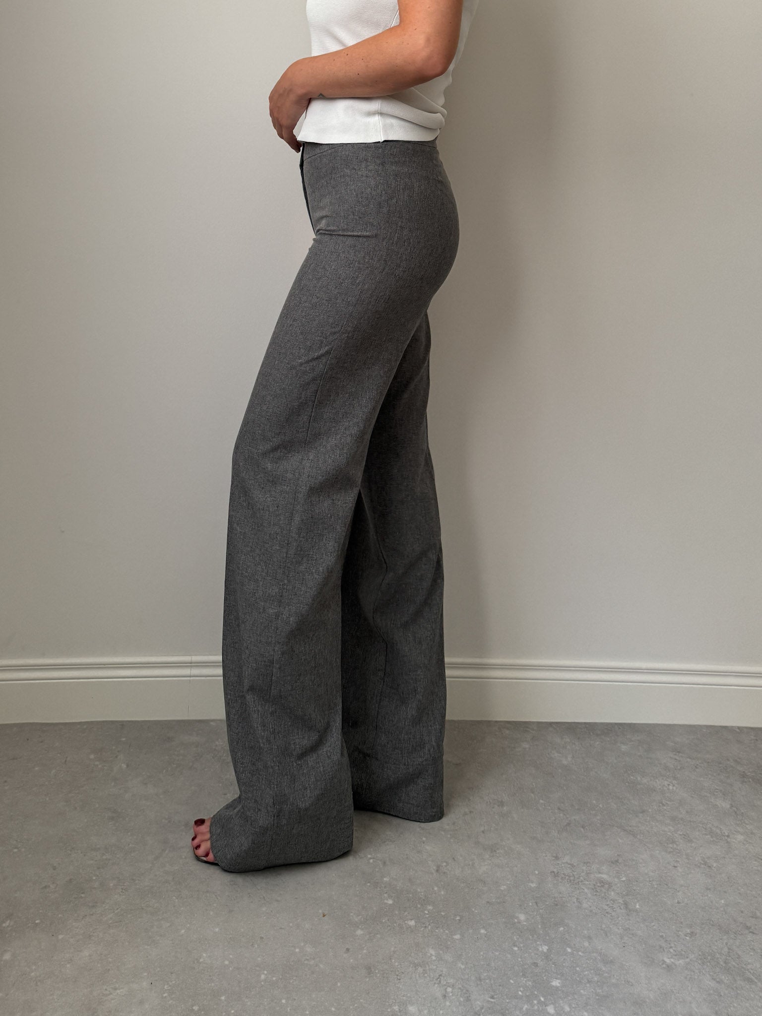 Wide leg grey pants