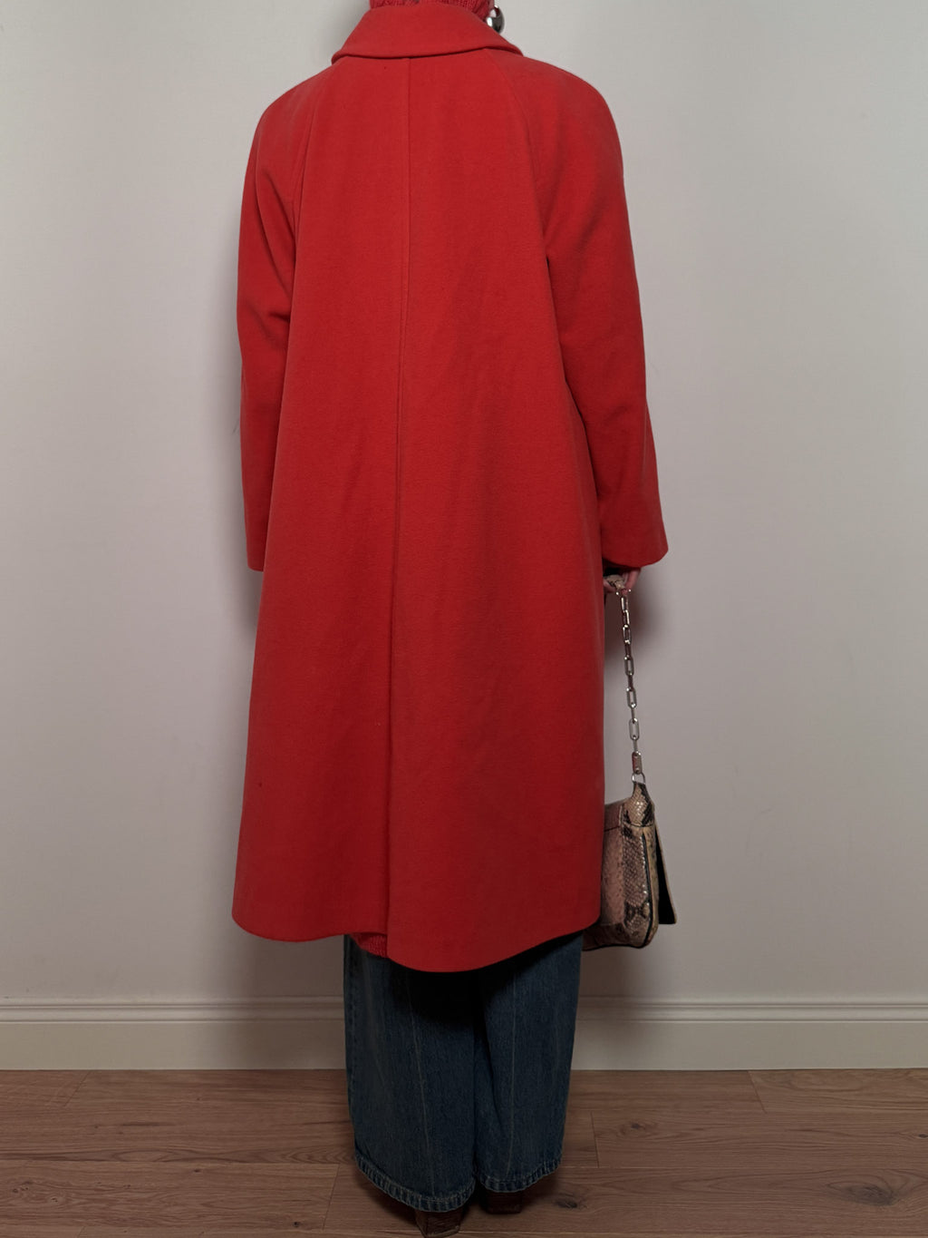 Pure virgin wool coral coat