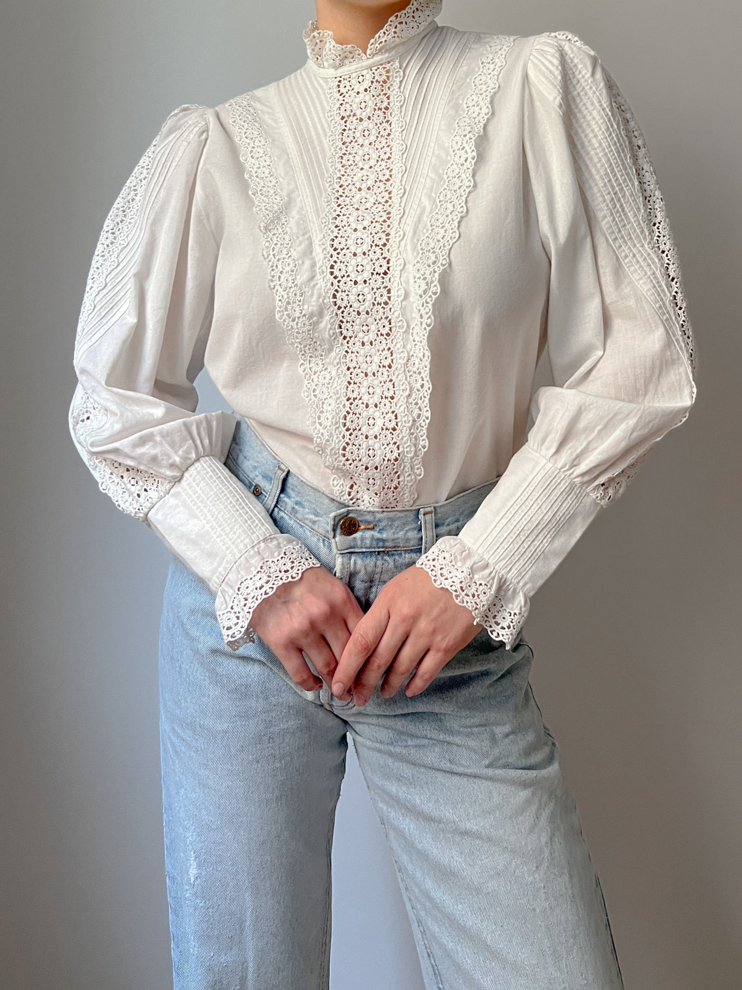 Pure cotton romantic blouse