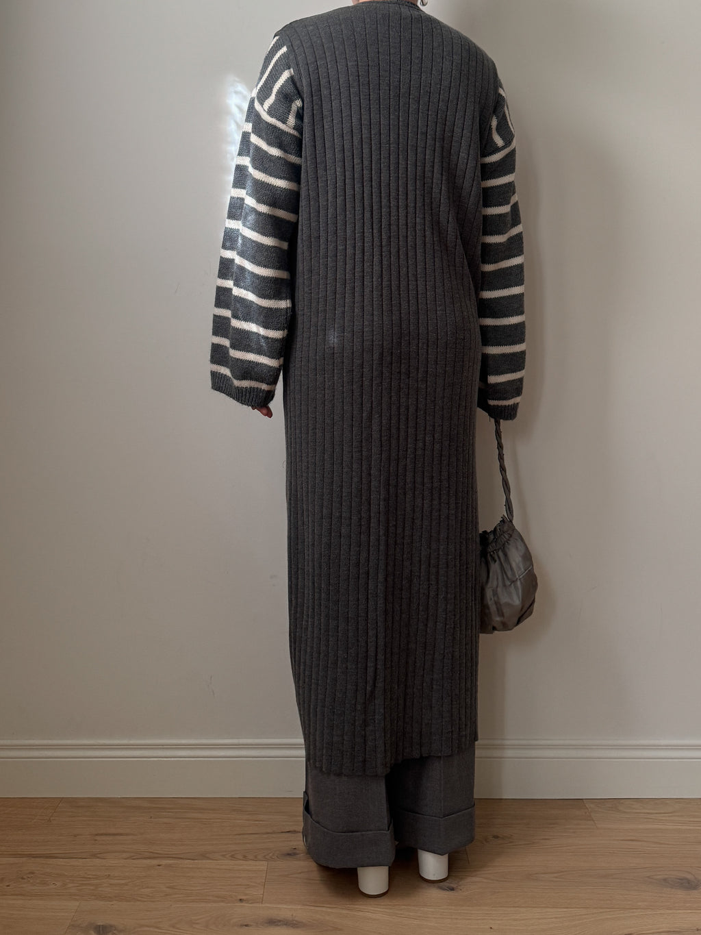 Merino wool, cashmere and wool grey vest