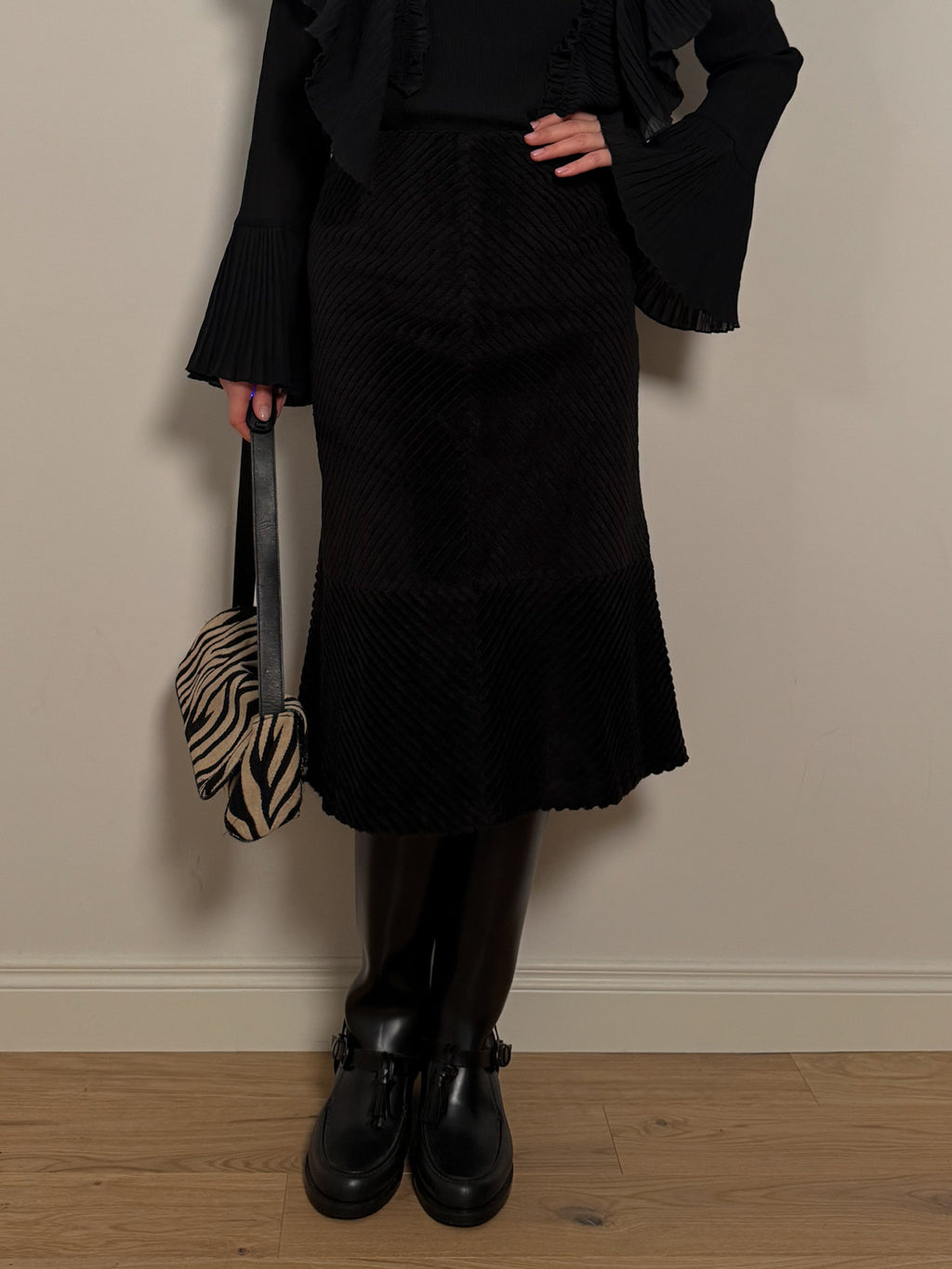 Ferrè velvet black skirt