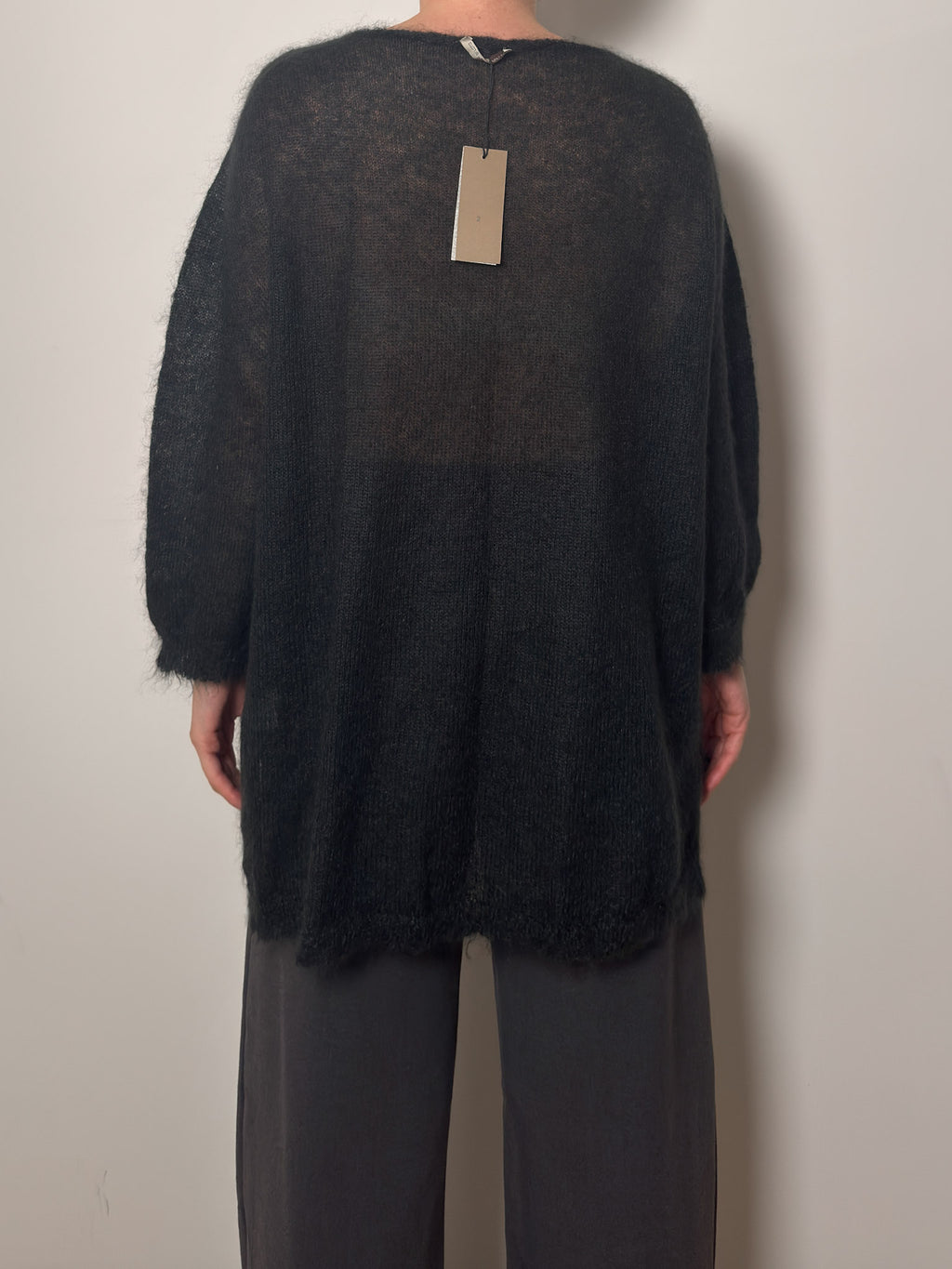 Super kid mohair anthracite pull