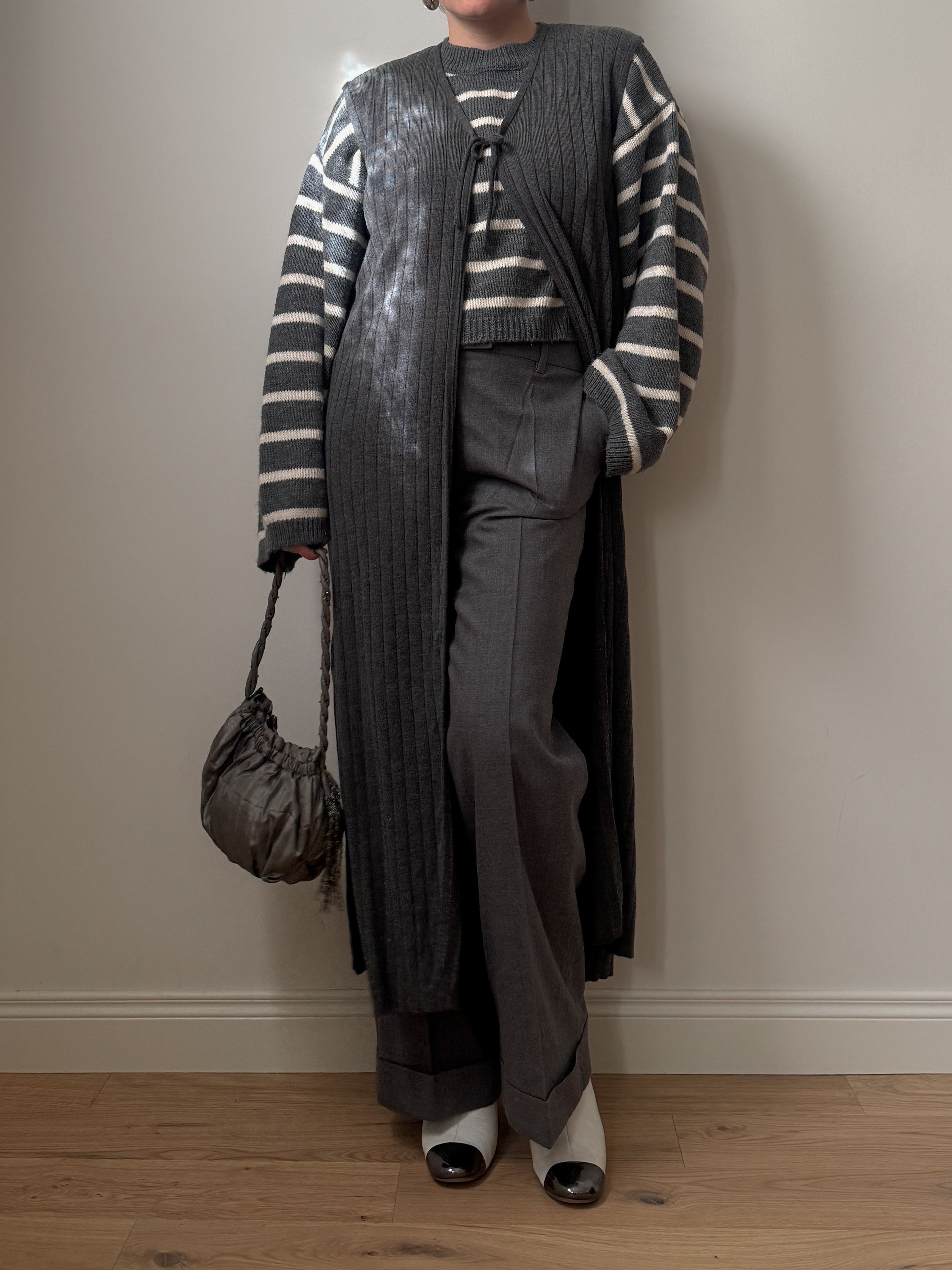 Merino wool, cashmere and wool grey vest