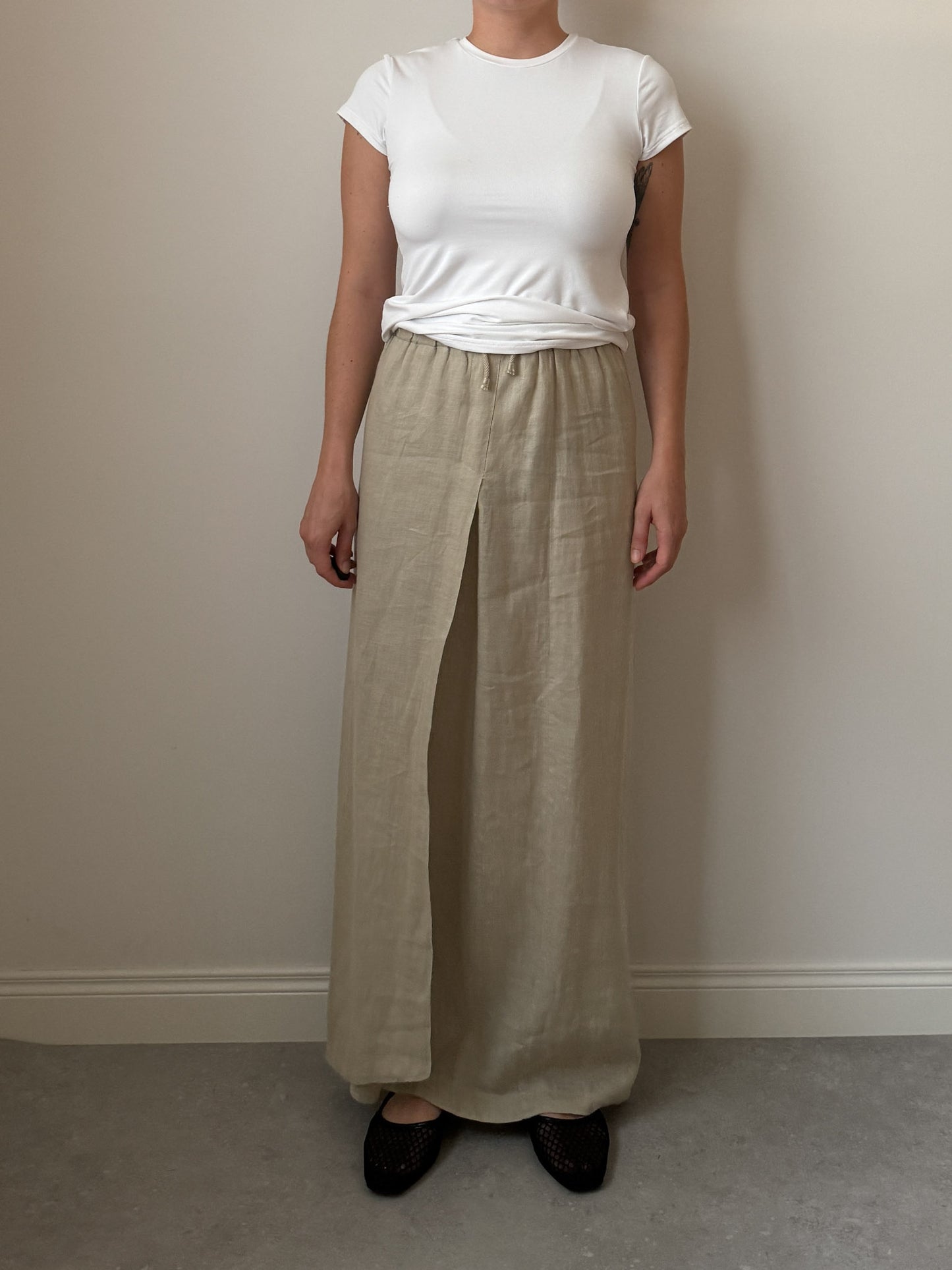 Pure linen beige skirt