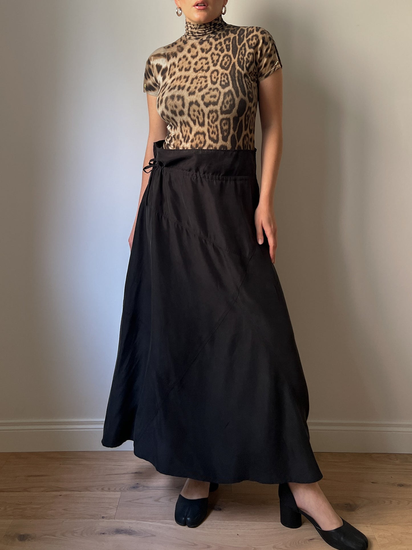 Pure silk black long skirt