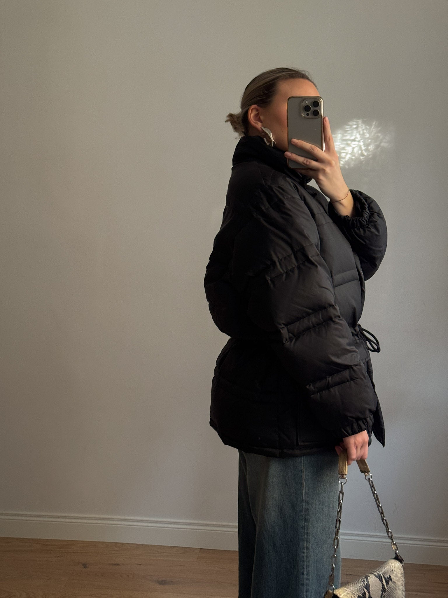 Real down black puffer