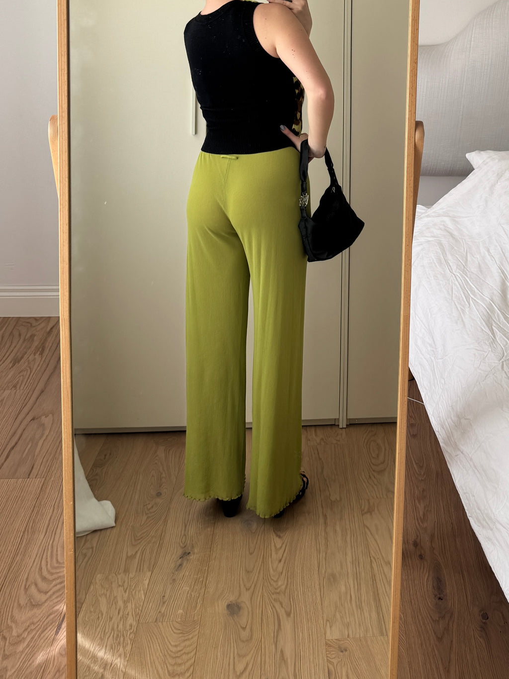 Top animalier in pelliccia e lana