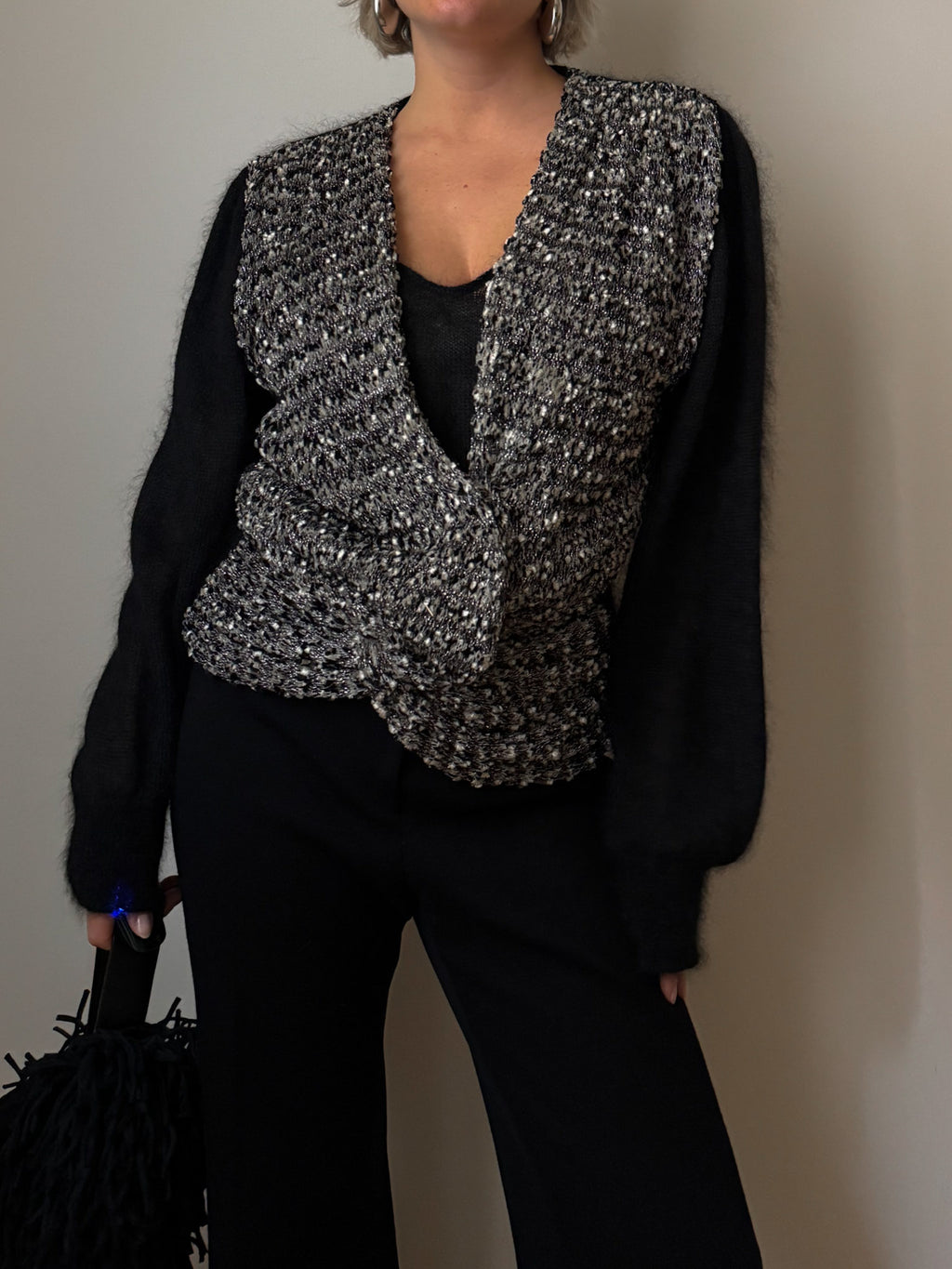 Mohair black and silver pull