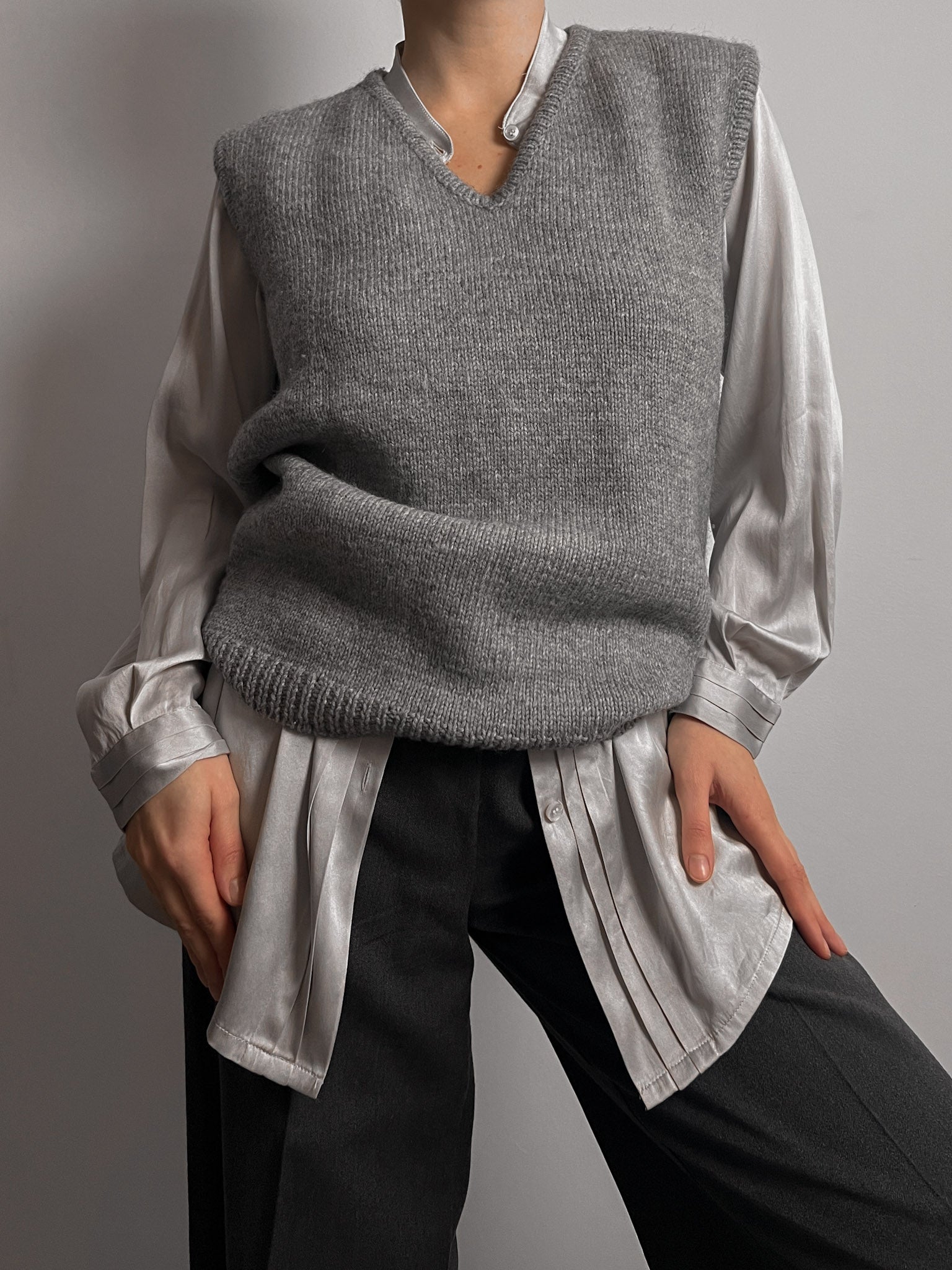 Pure wool embroidered grey vest