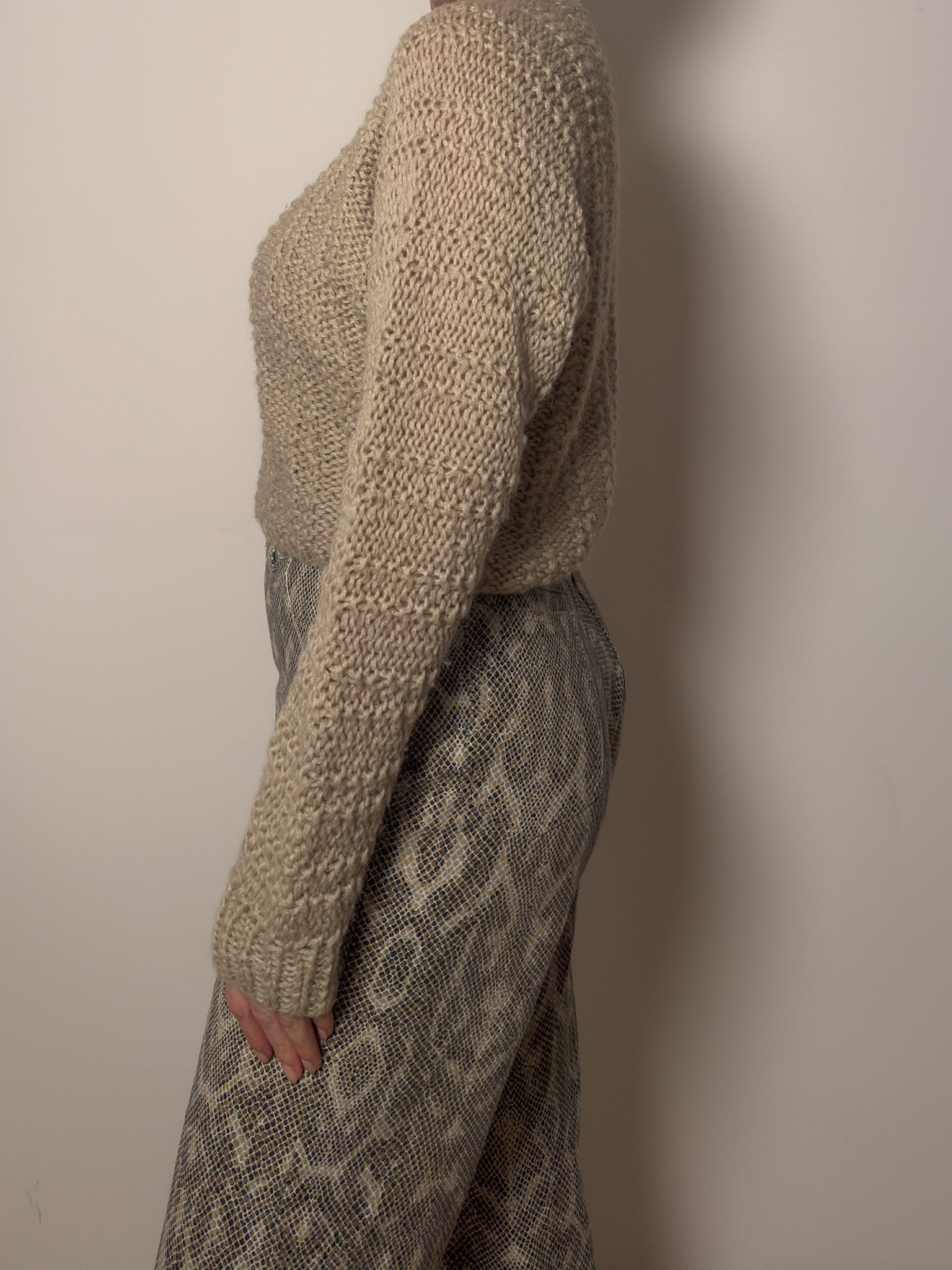 Pure wool handmade beige cardigan
