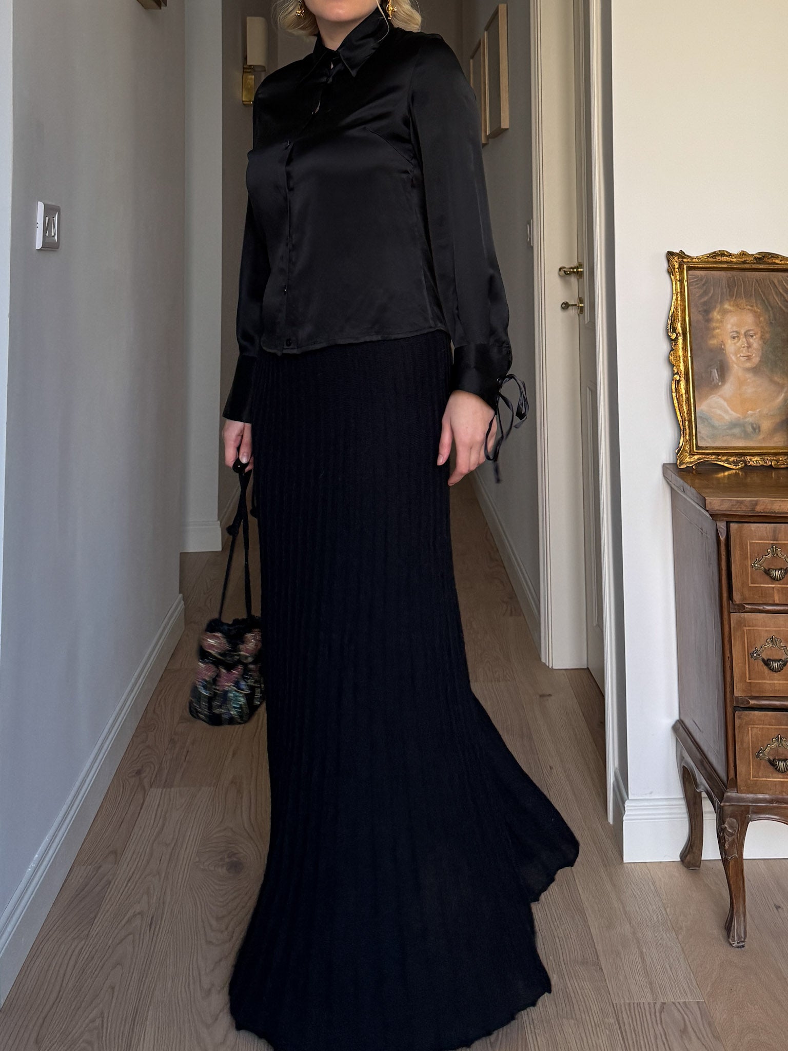 Pure wool black long skirt