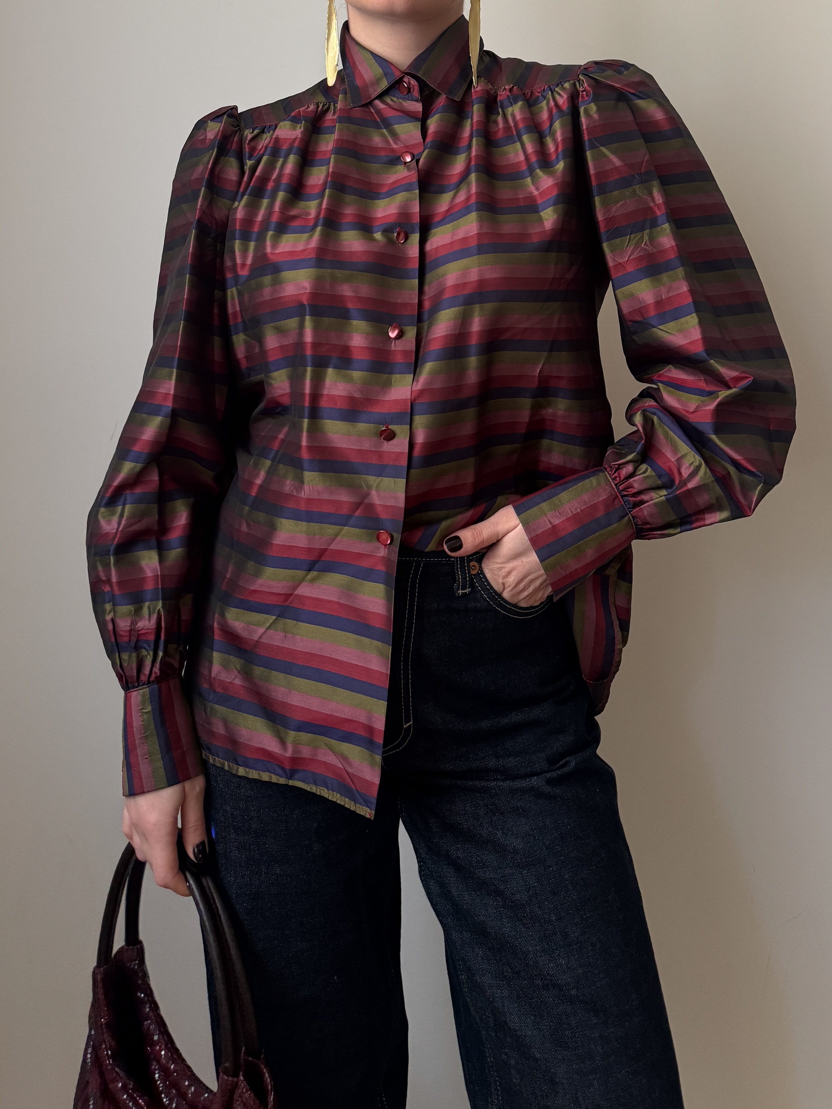 Blusa sartoriale vintage in shantung di seta a righe