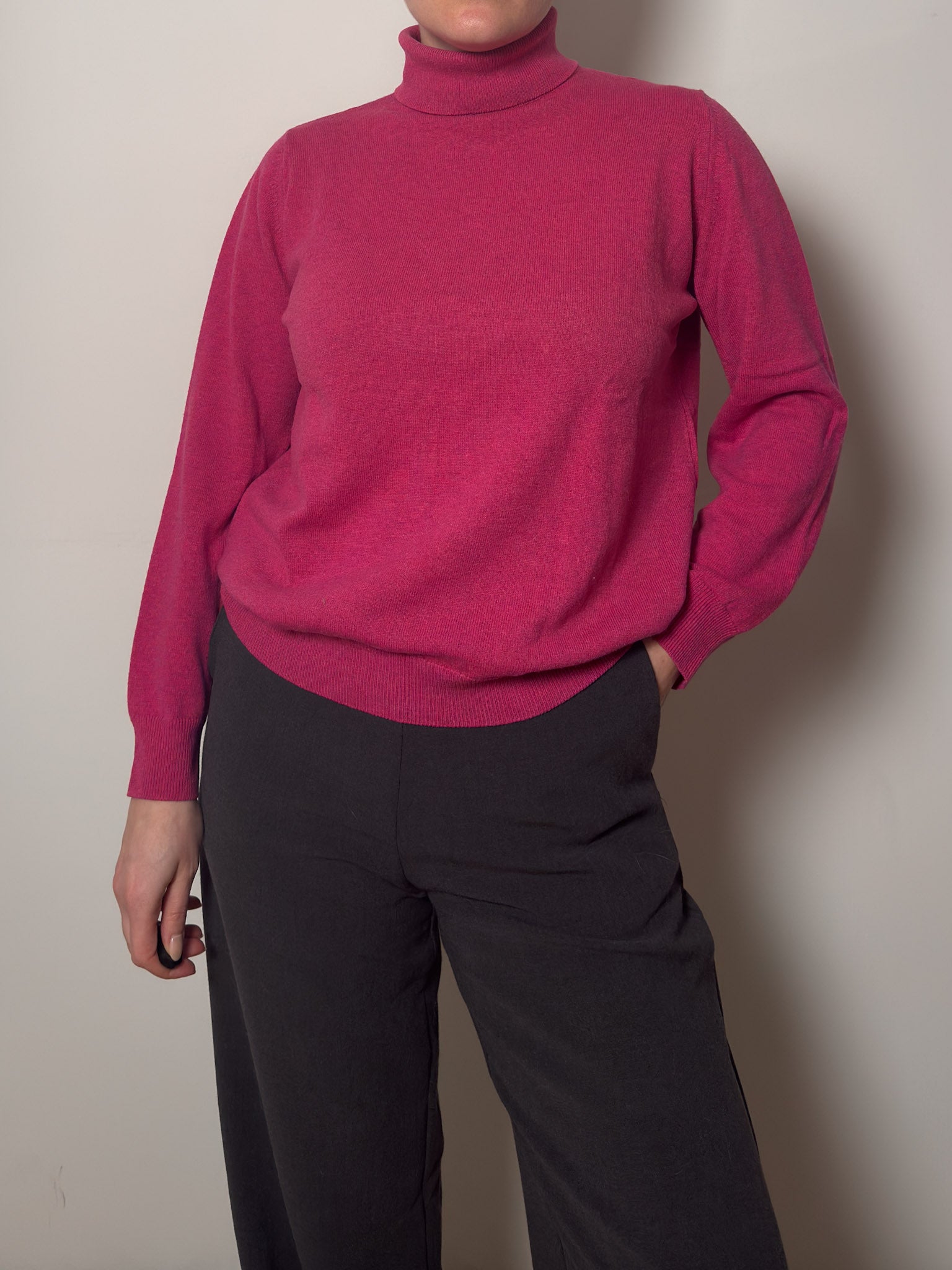 Pure new wool cyclamen turtleneck pull