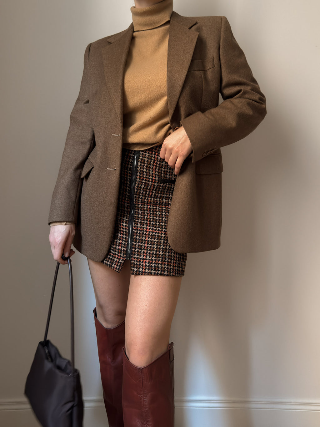 Pure virgin wool camel blazer