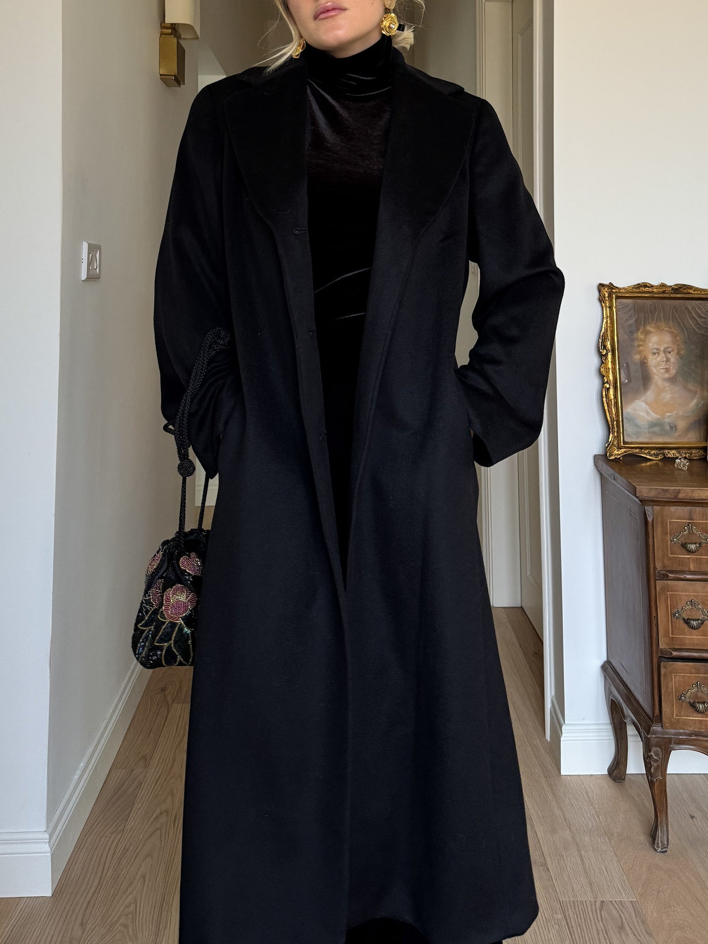 Virgin wool black coat