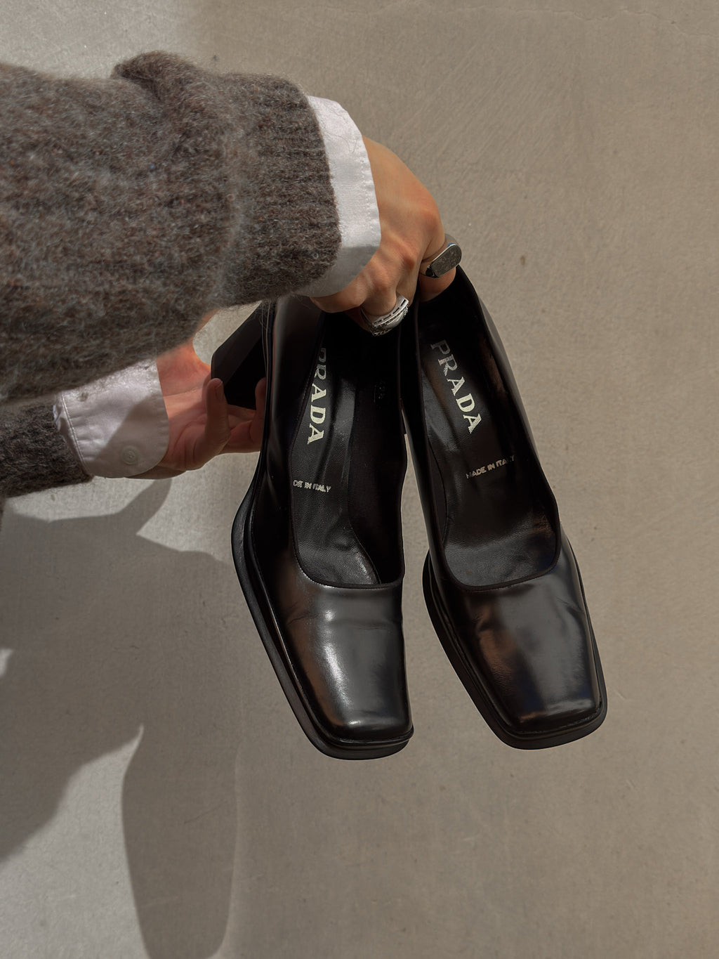 Prada genuin leather shoes