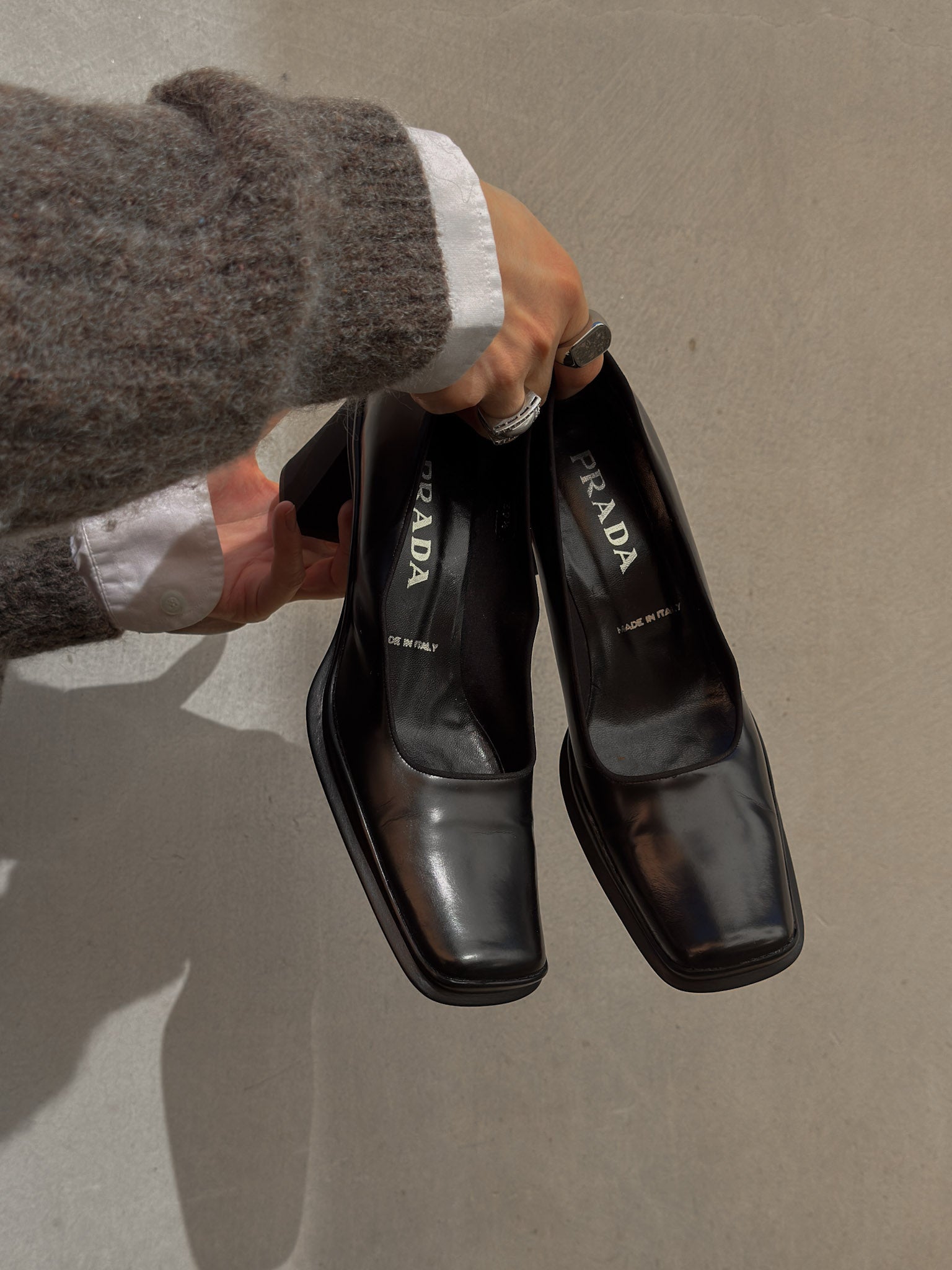 Prada genuin leather shoes