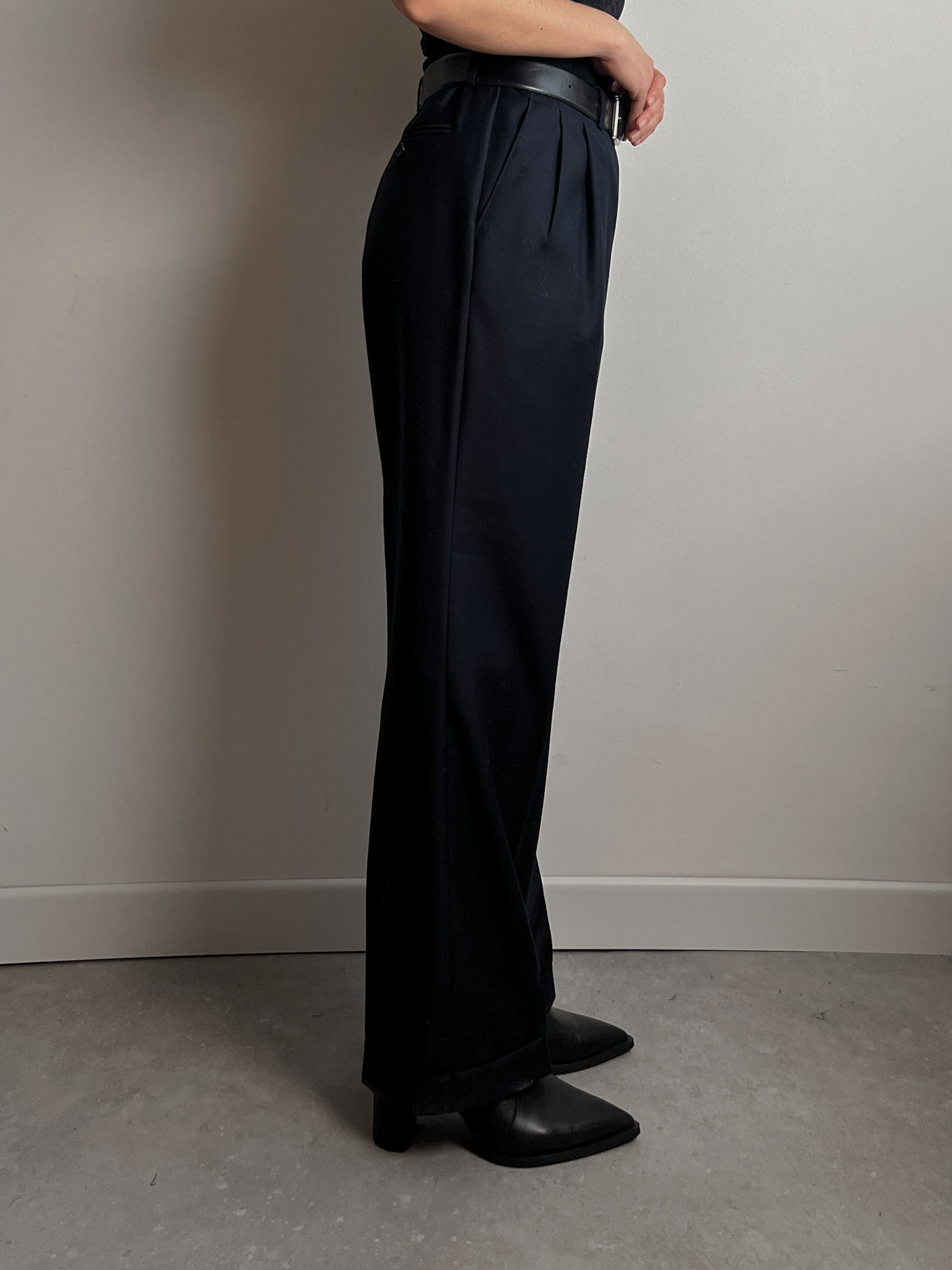 Pure virgin wool blue suit