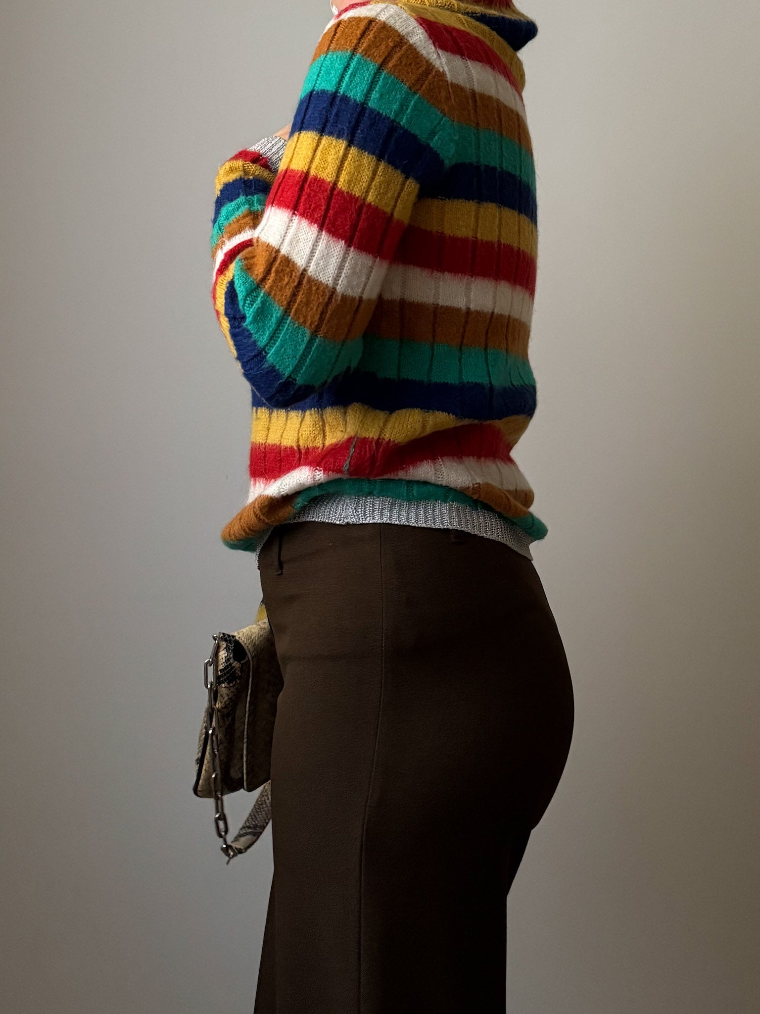Wool blend striped turtleneck pull