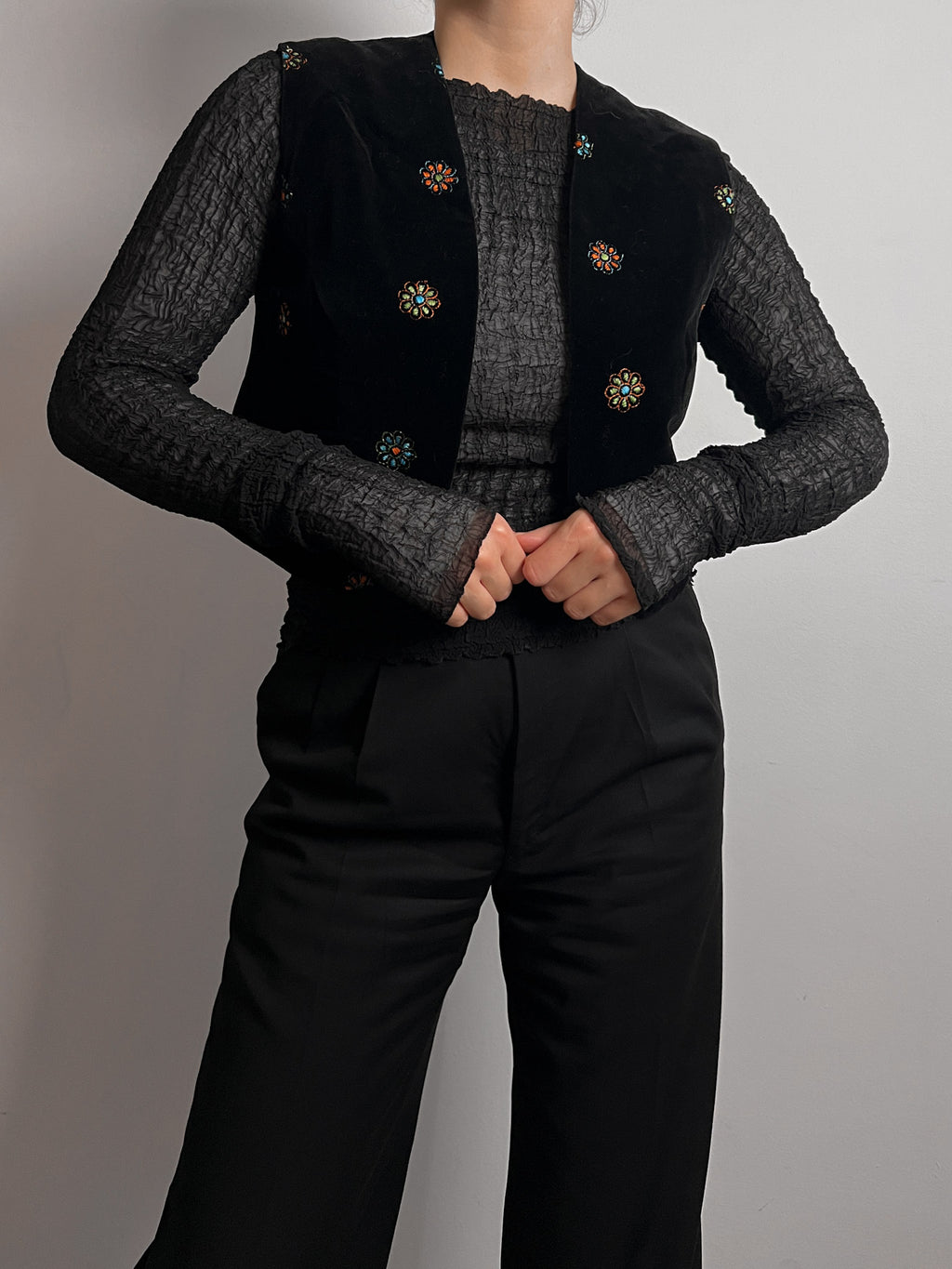 Pure velvet black vest