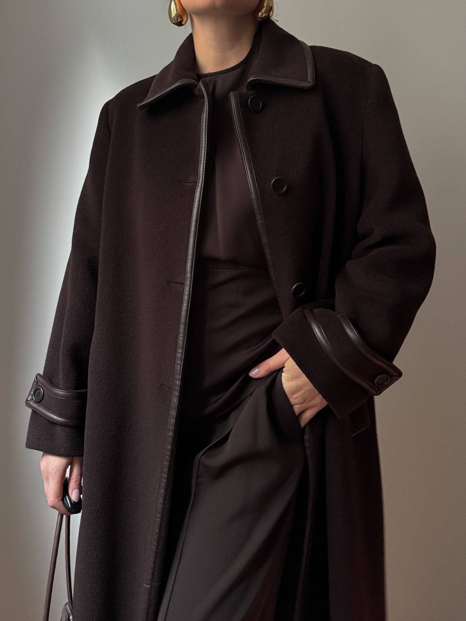 Wool and leather chocolate coat