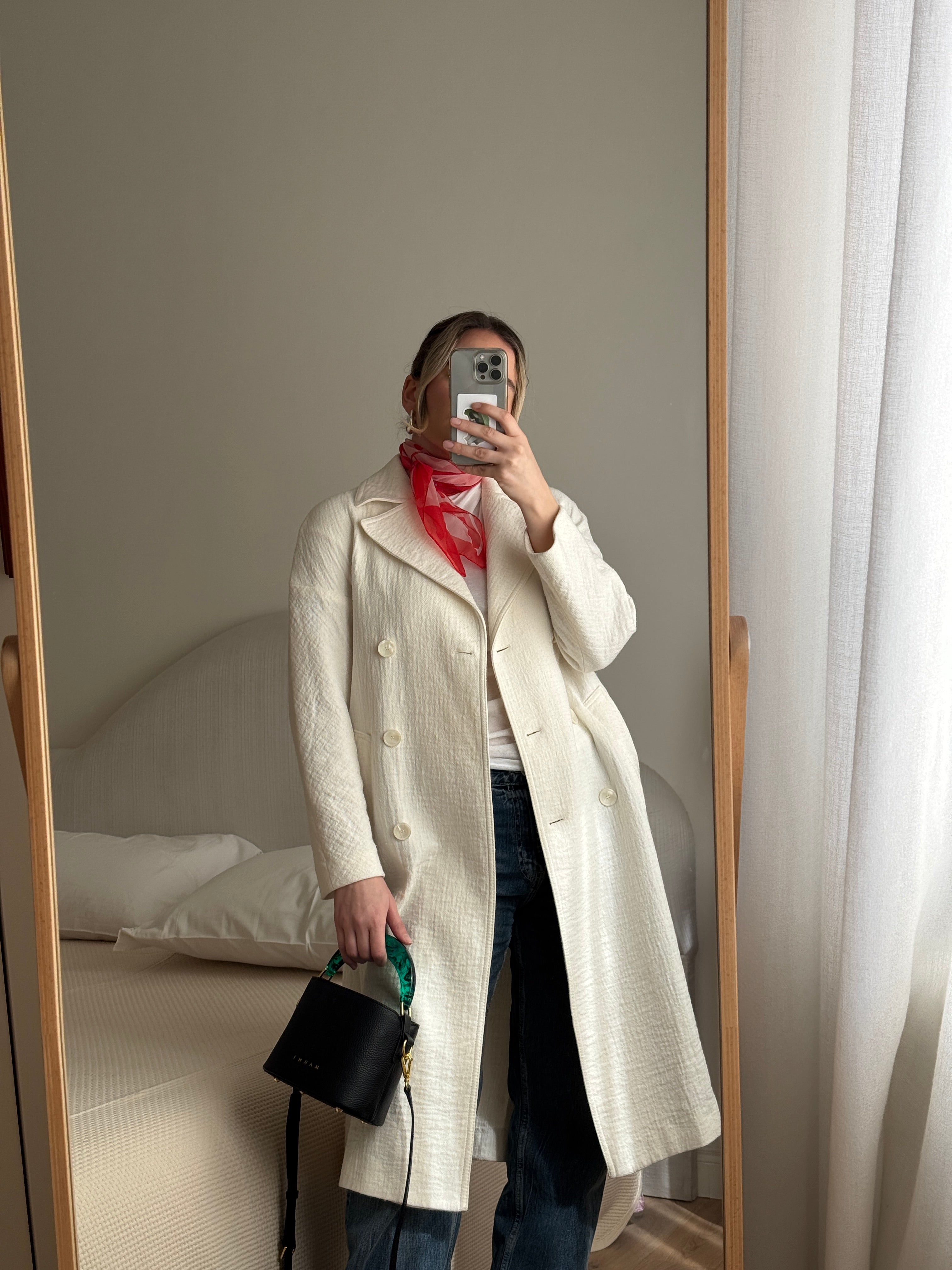 Cotton and linen ivory trench