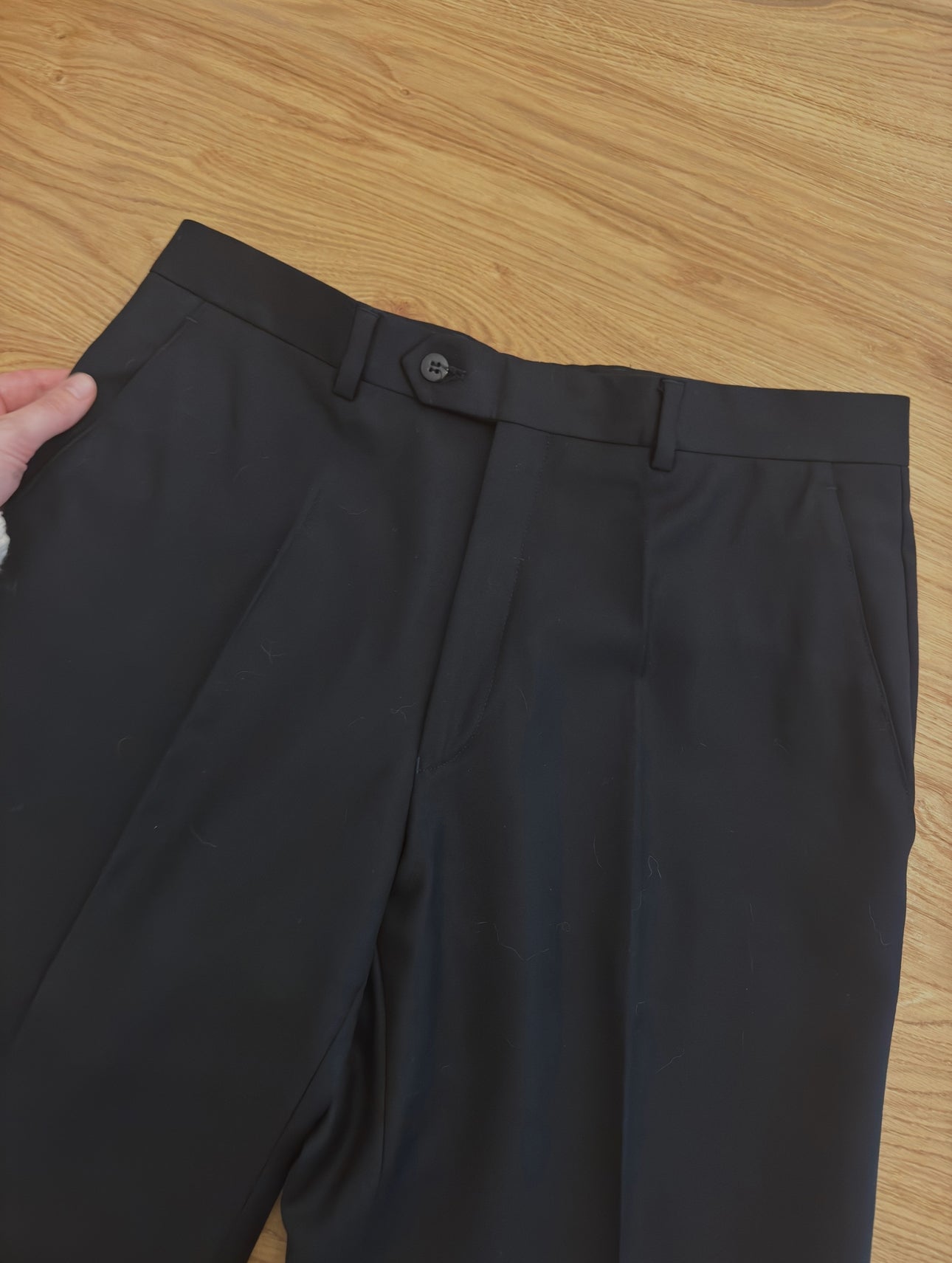 Brando black suit