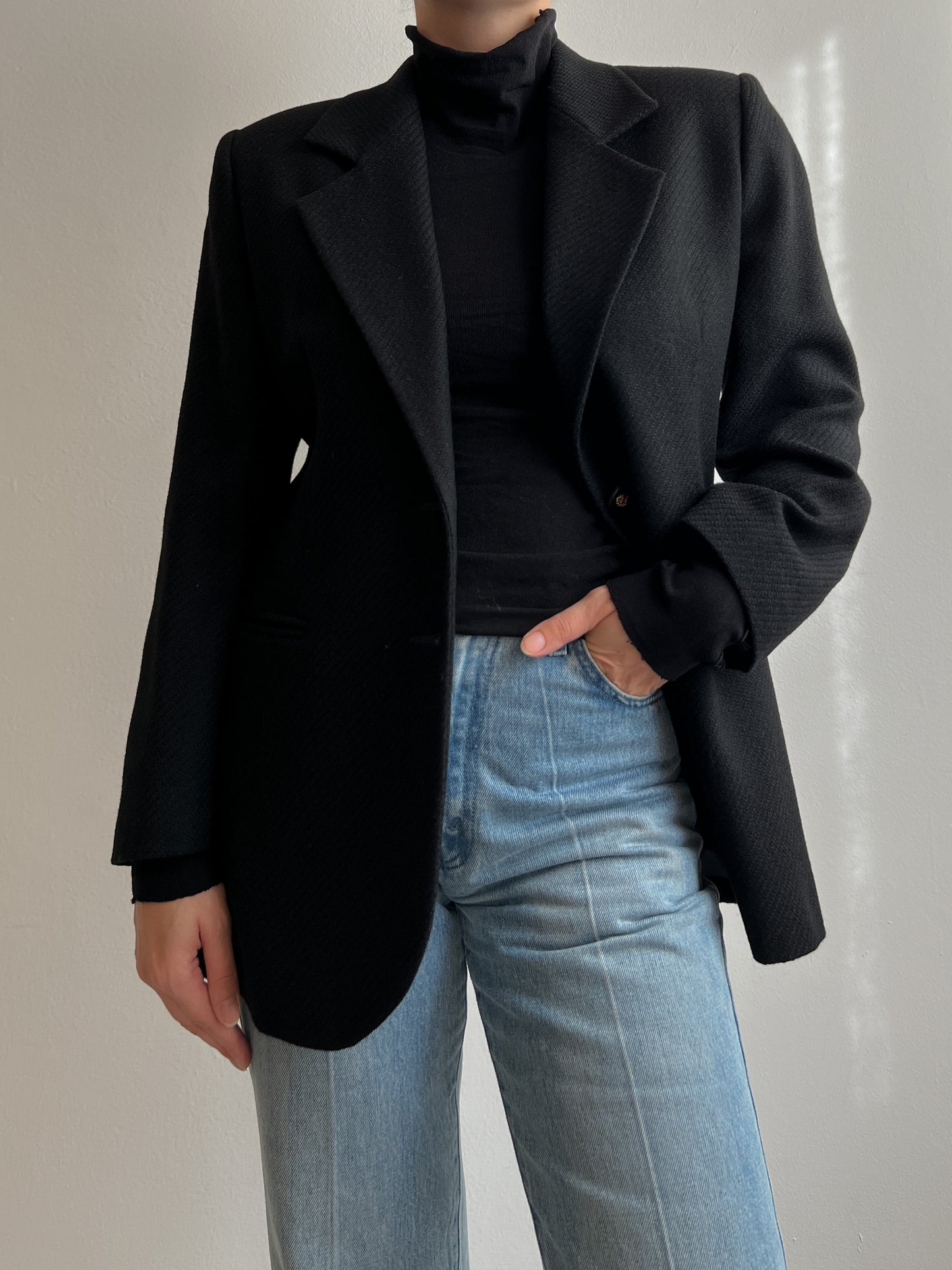 Pure virgin wool black blazer