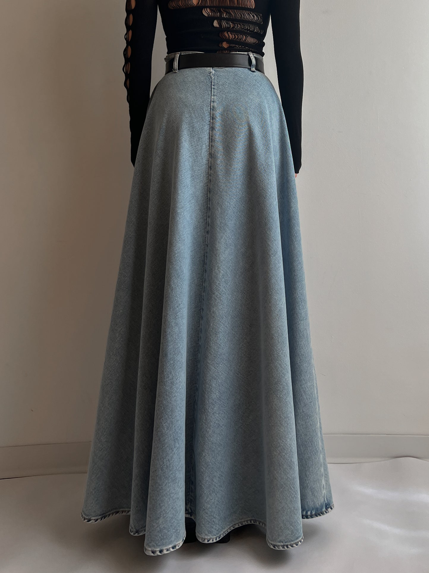 Denim extra long skirt