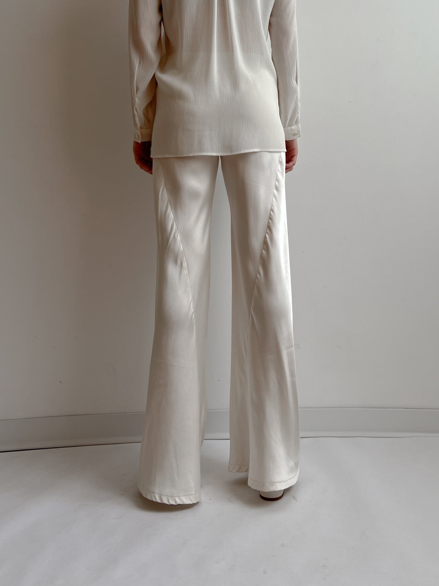 Blumarine pure silk ivory pants