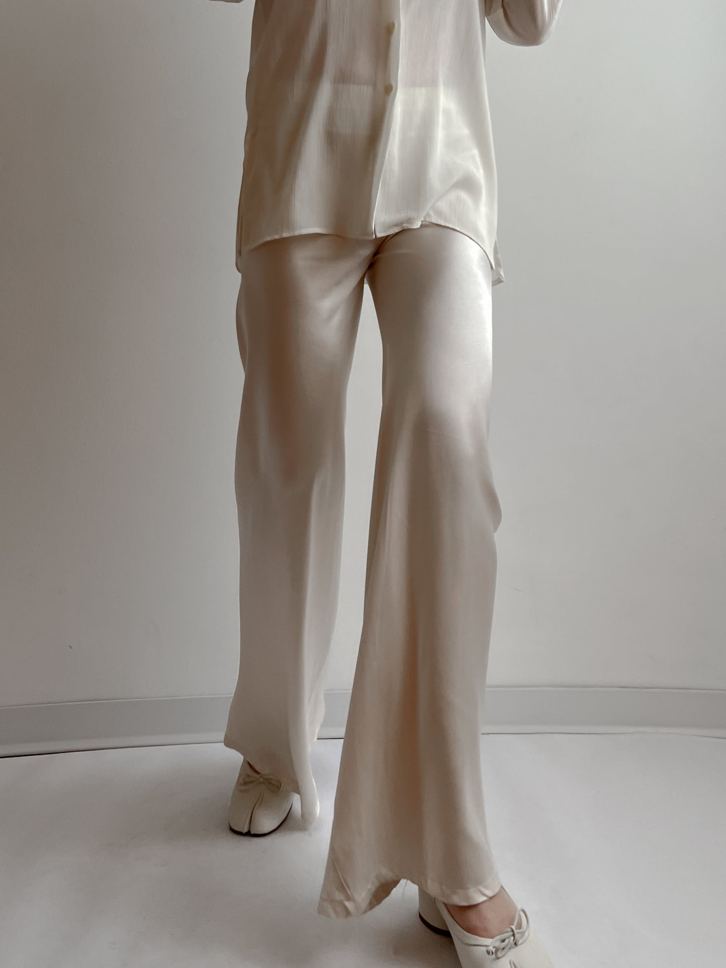 Blumarine pure silk ivory pants