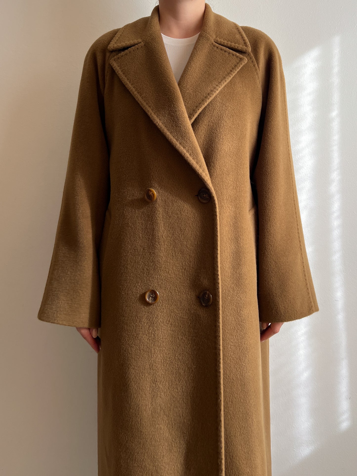 Wool and cashmerecamel coat