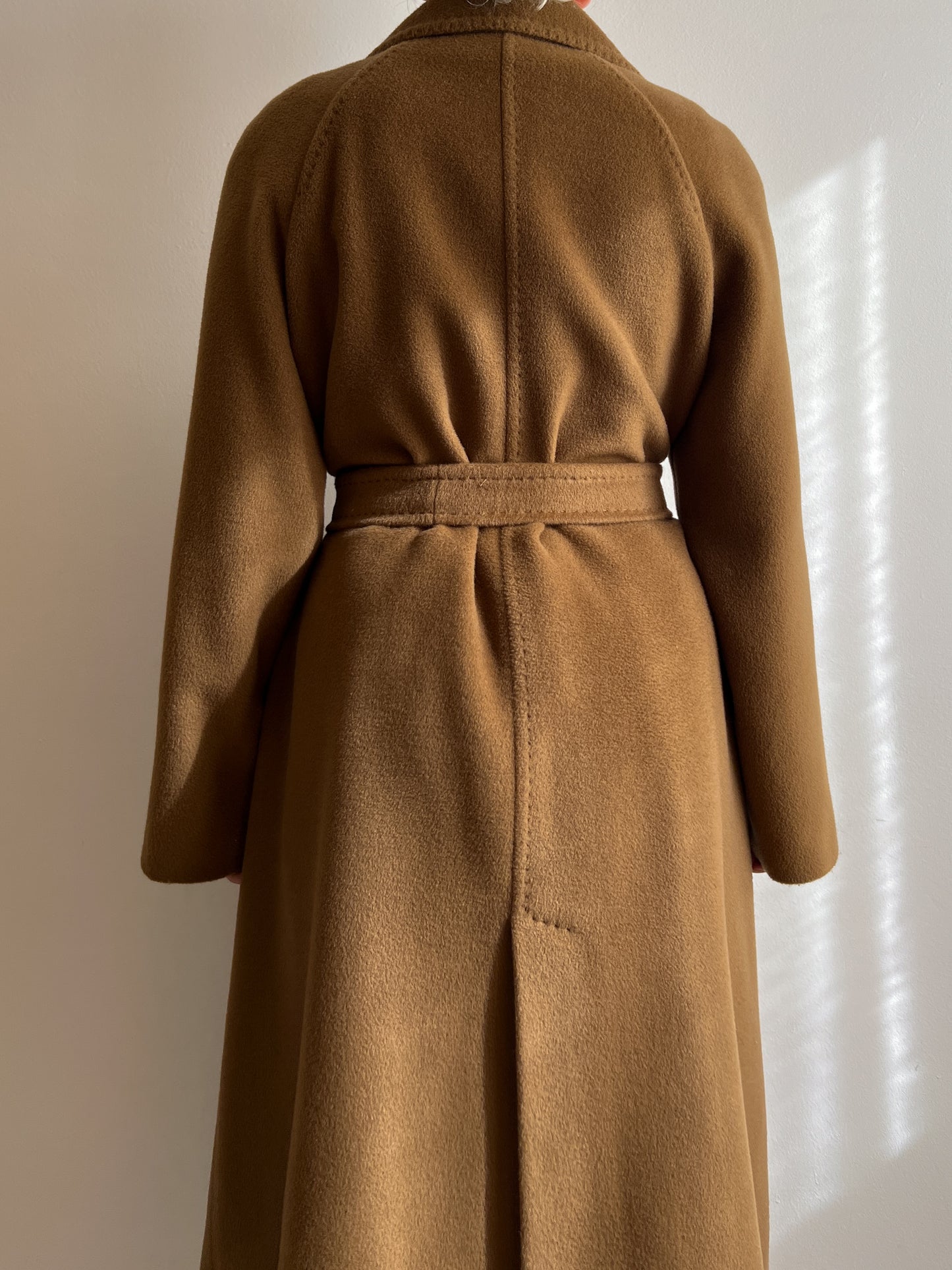 Wool and cashmerecamel coat