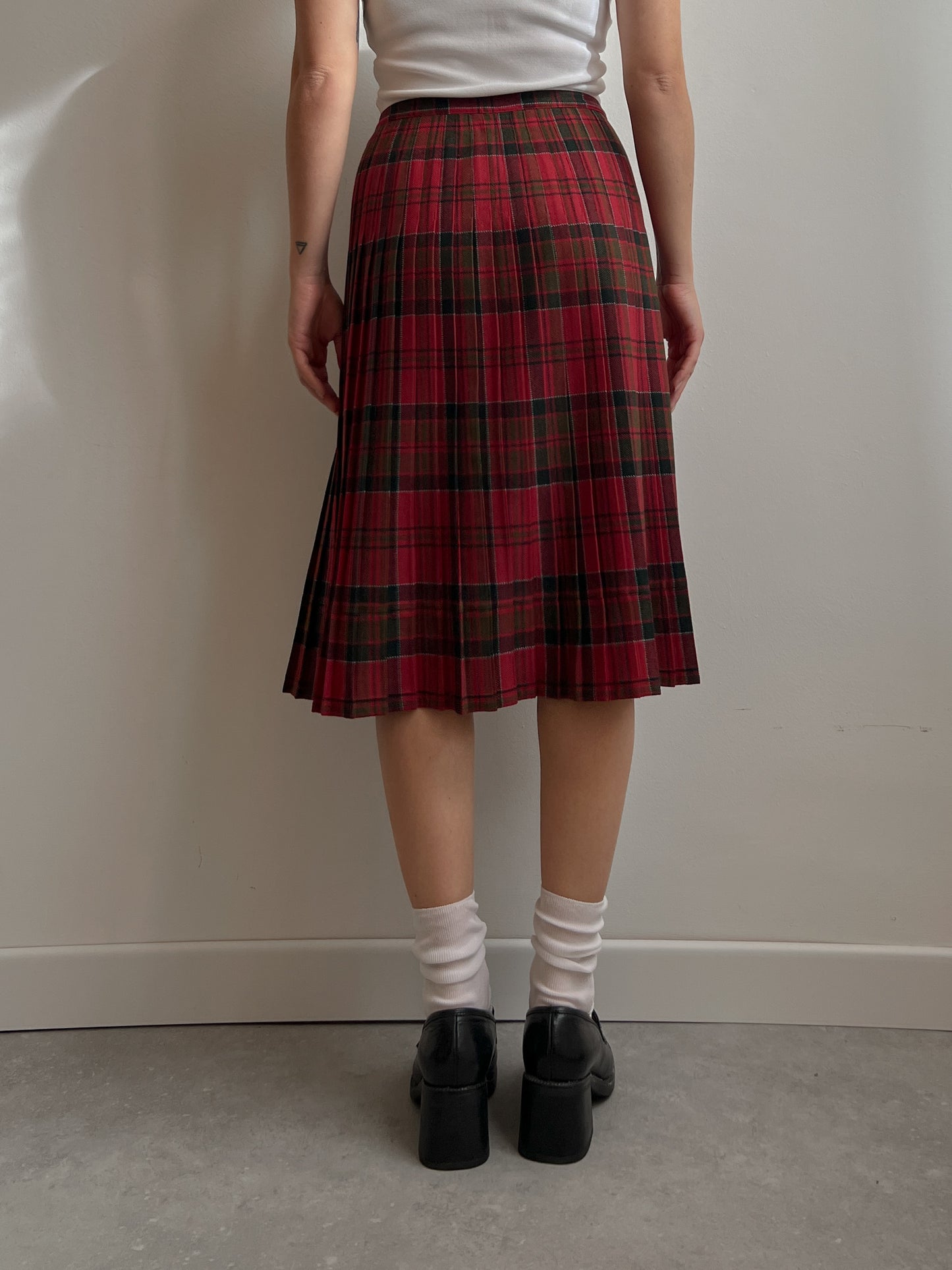 Pure wool pleated tartan skirt