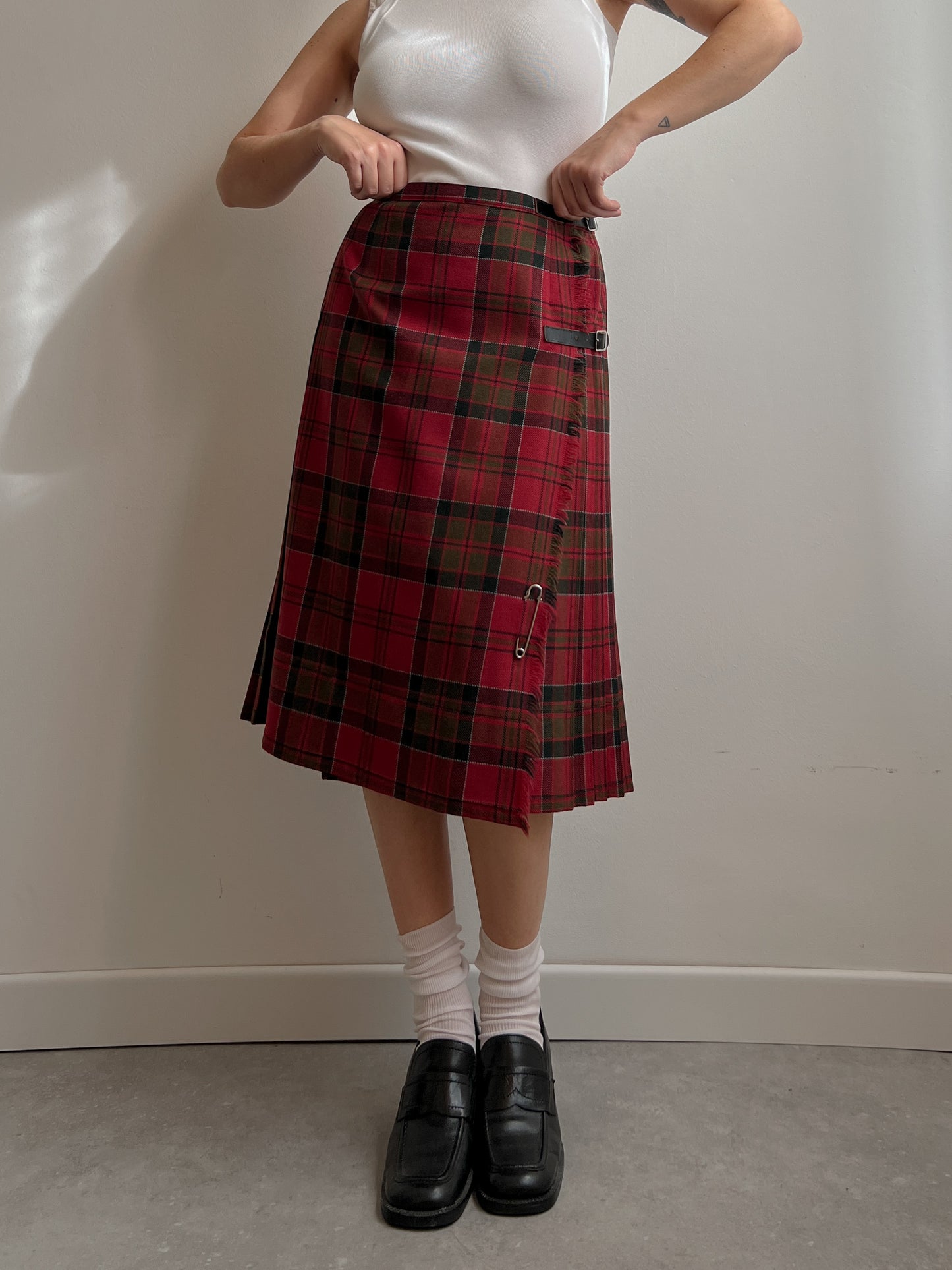 Pure wool pleated tartan skirt