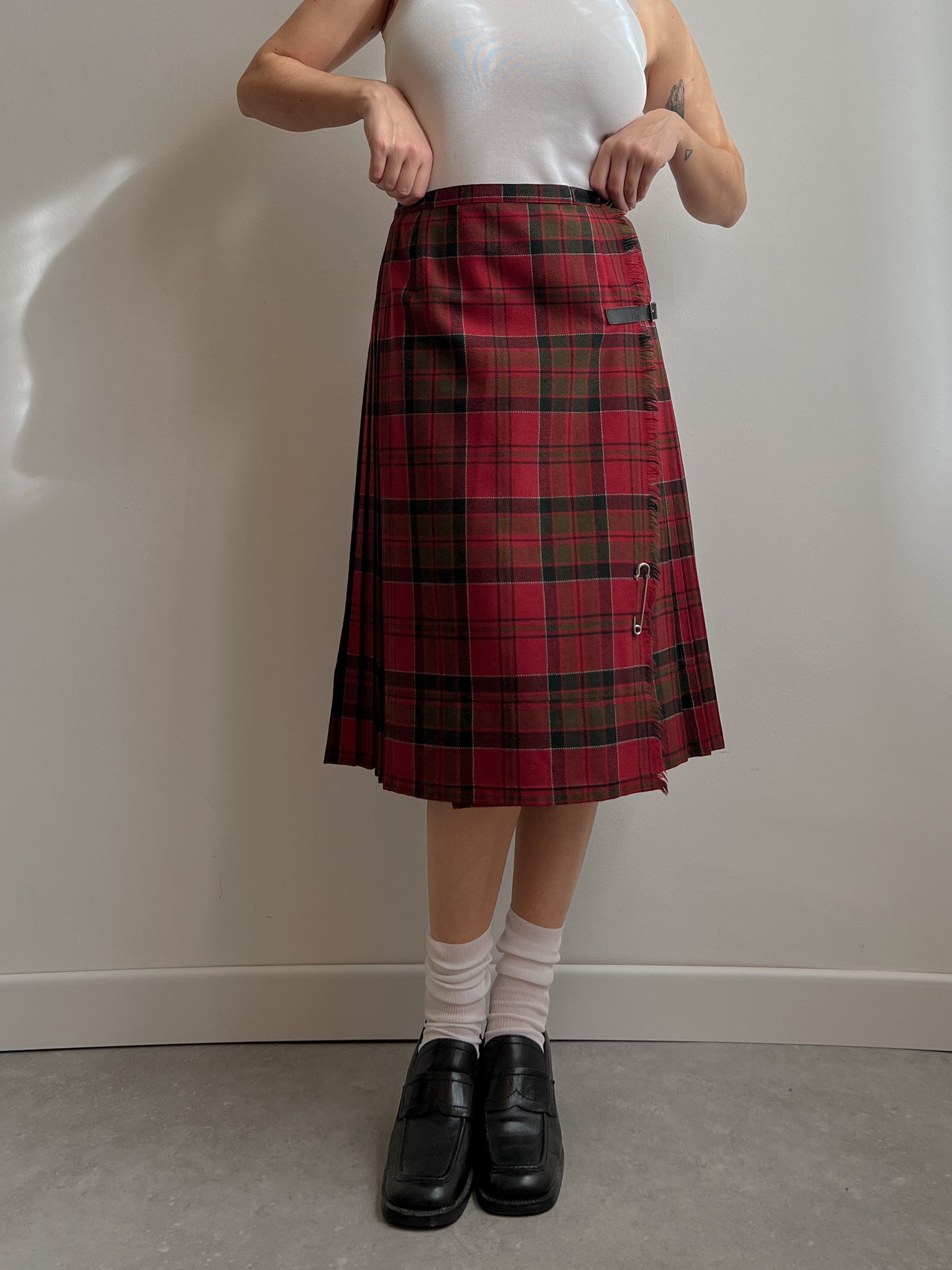 Pure wool pleated tartan skirt