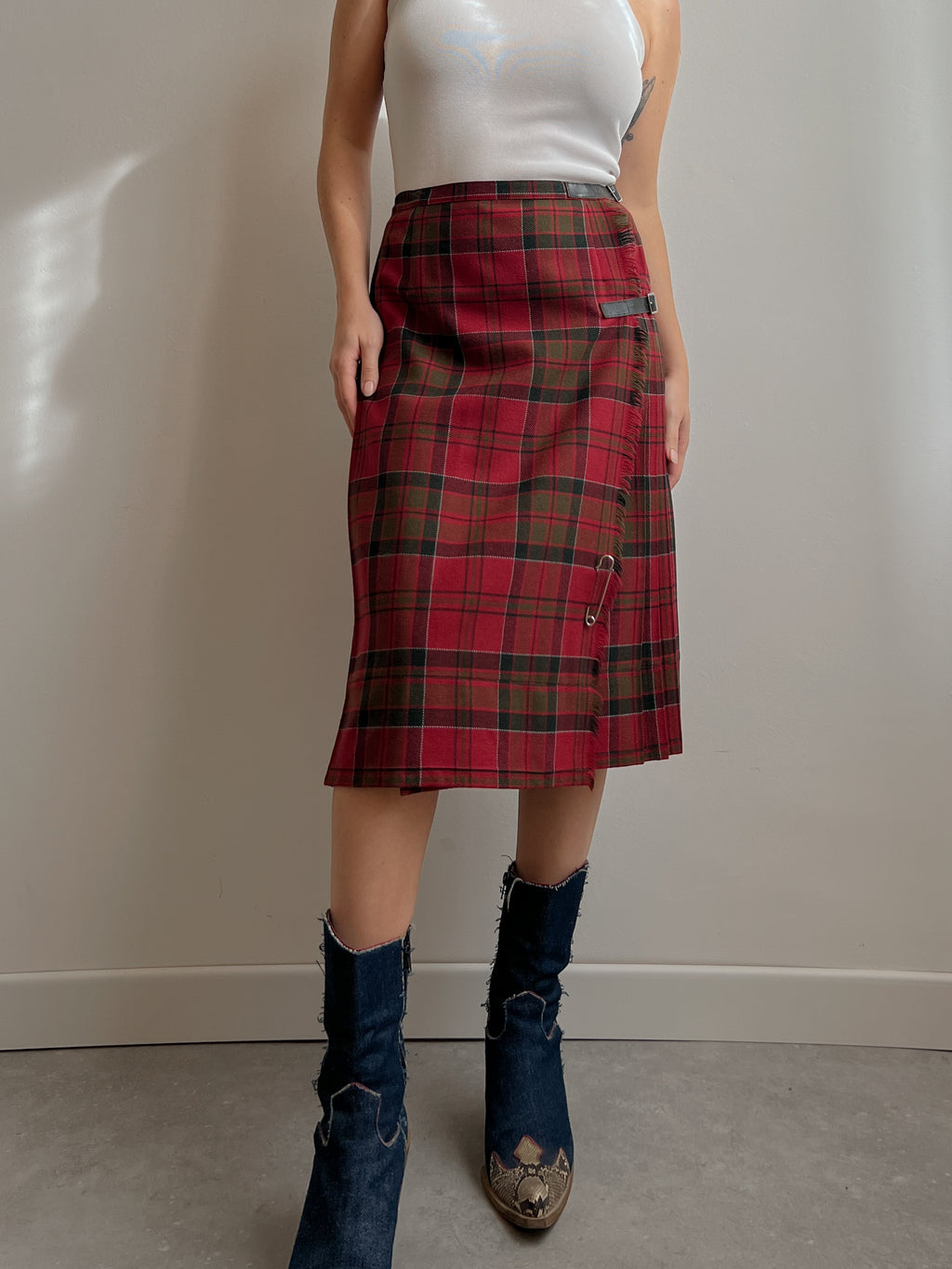 Pure wool pleated tartan skirt