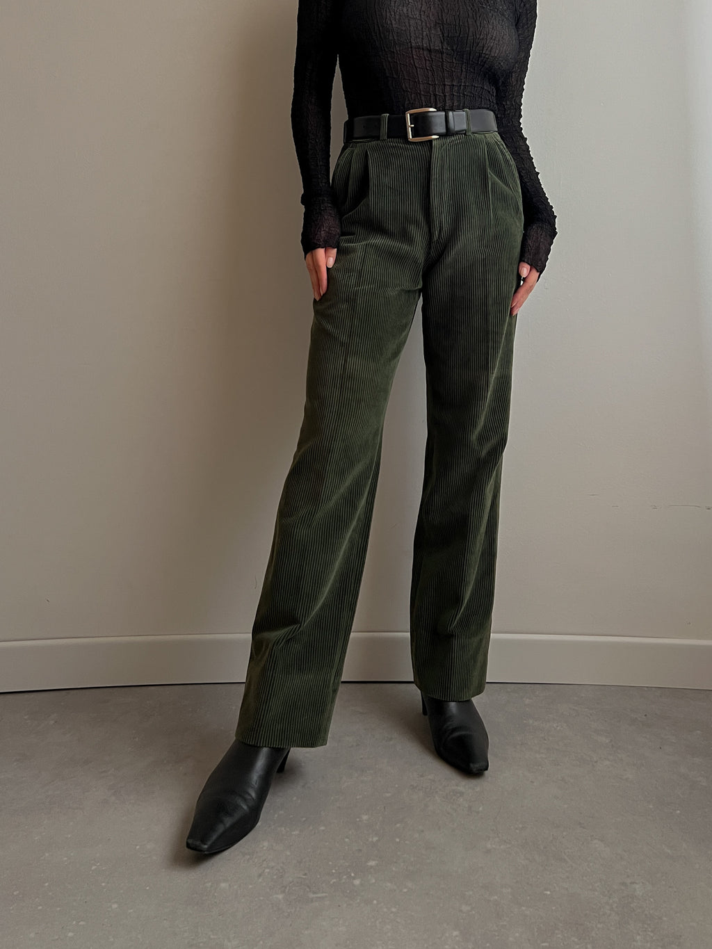 Pure velvet green pleatedpants