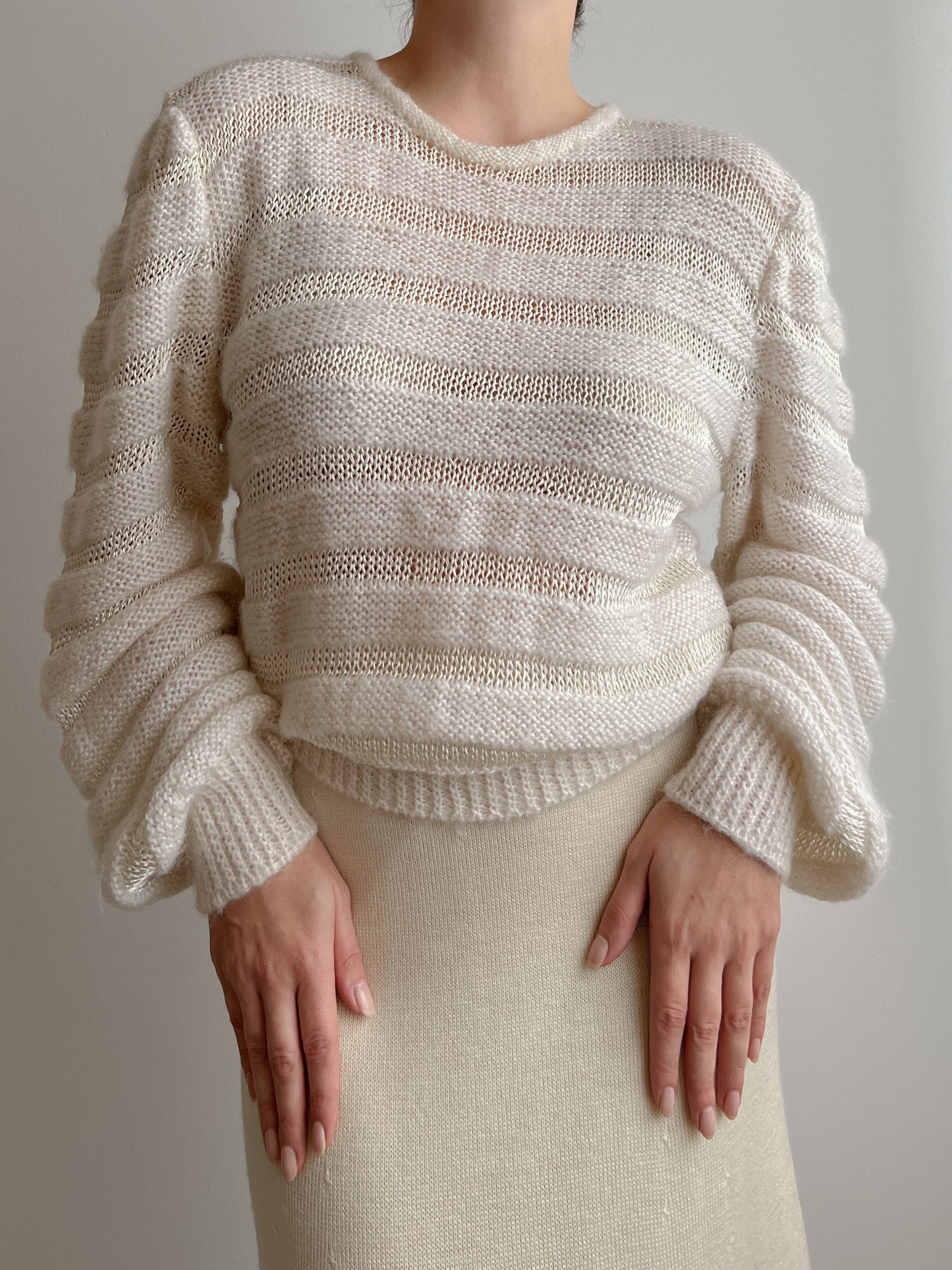 Wool and viscose ivory pull