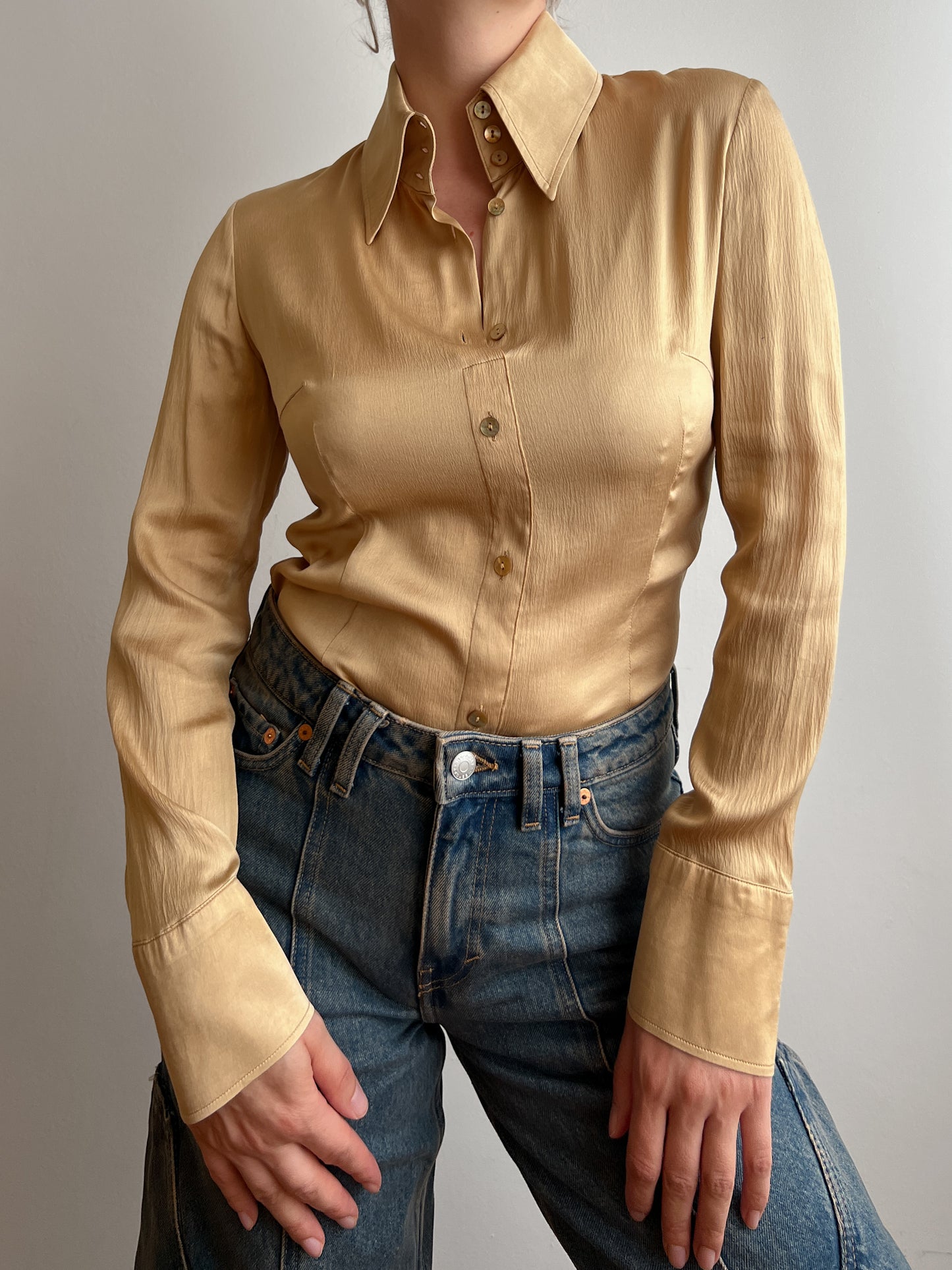 Silk blend gold shirt